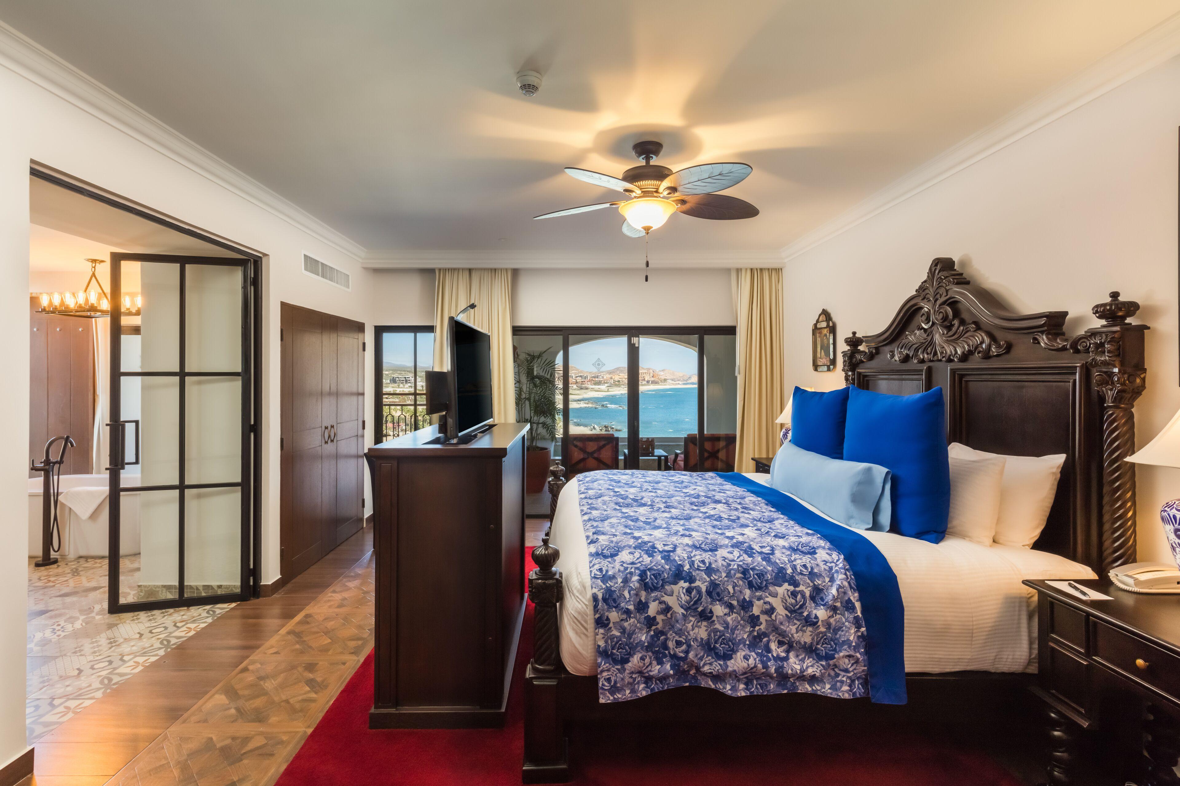 Beachfront 4BR Condo in Vista Encantada Spa Resort 5