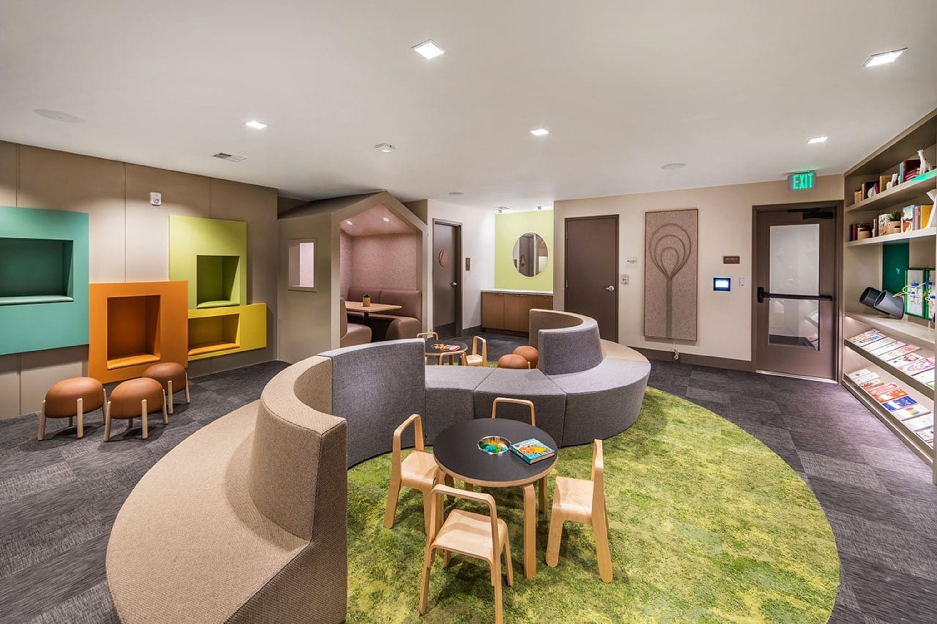 Private 2BR Condo in Flats At Cityline