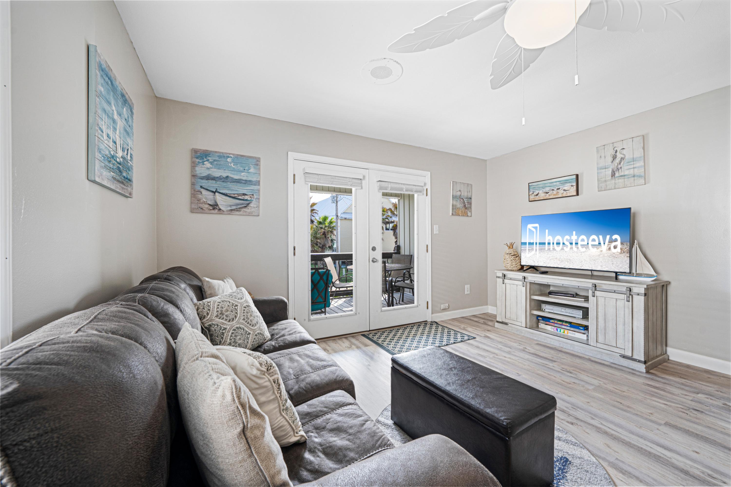 Come On Back 1 Block to Beach Access