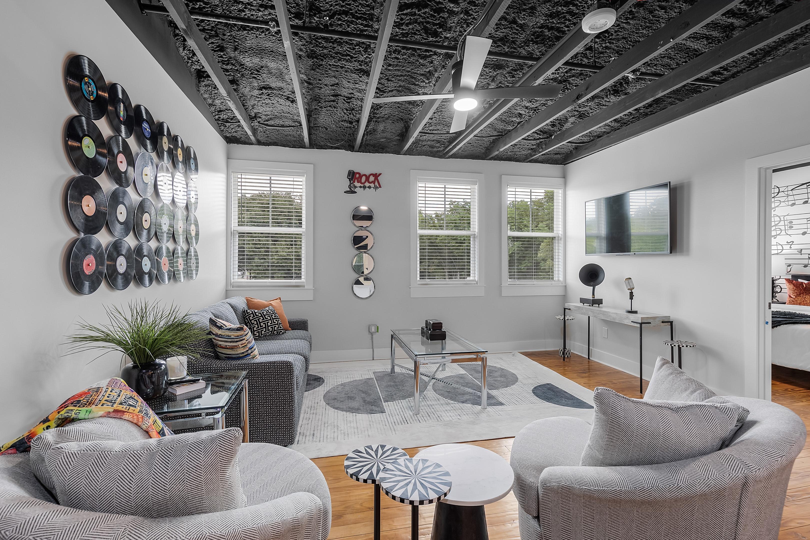 Elegant 1BR Condo at The Sanctuary Near Local Attractions