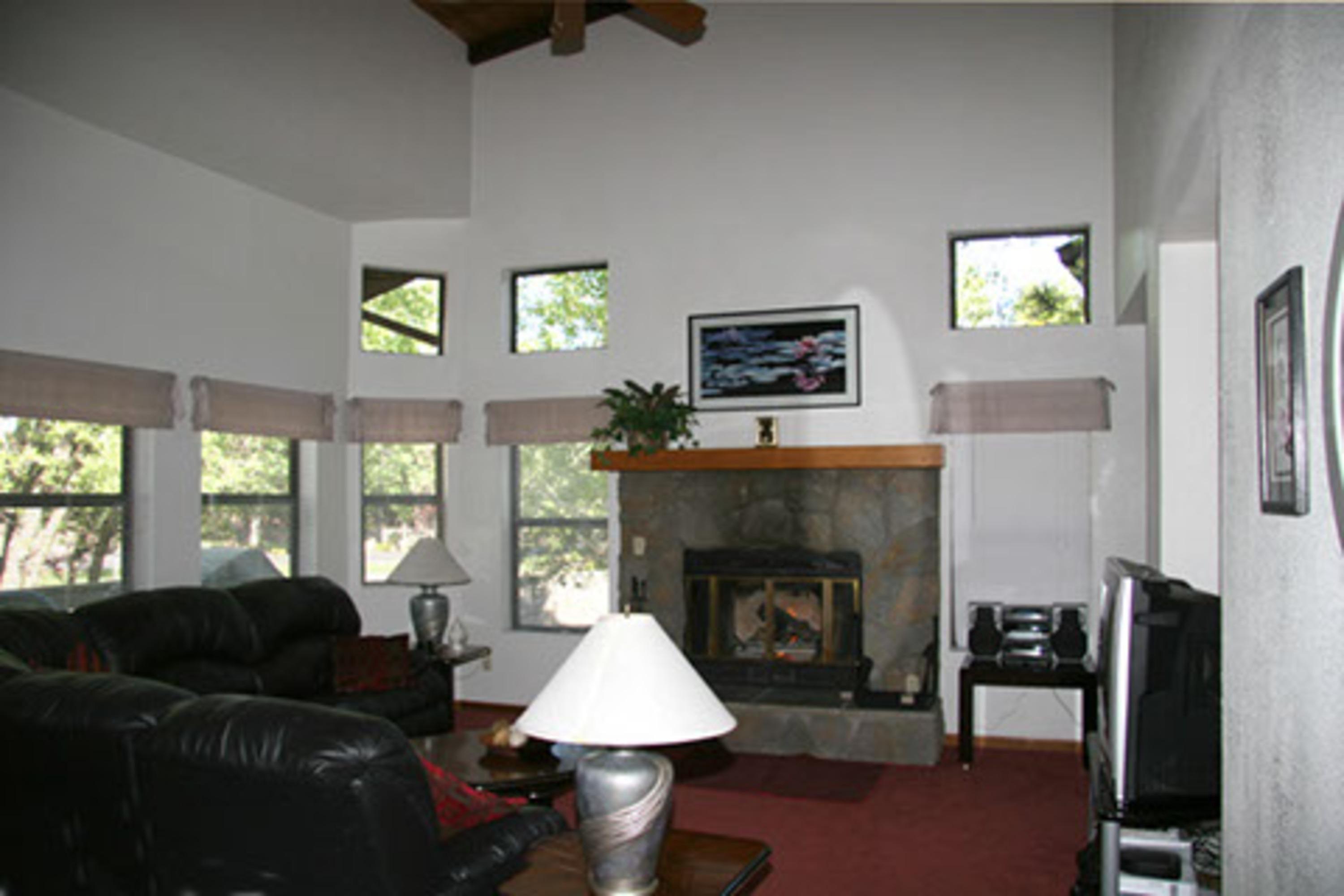 Pinetop Peaks Retreat