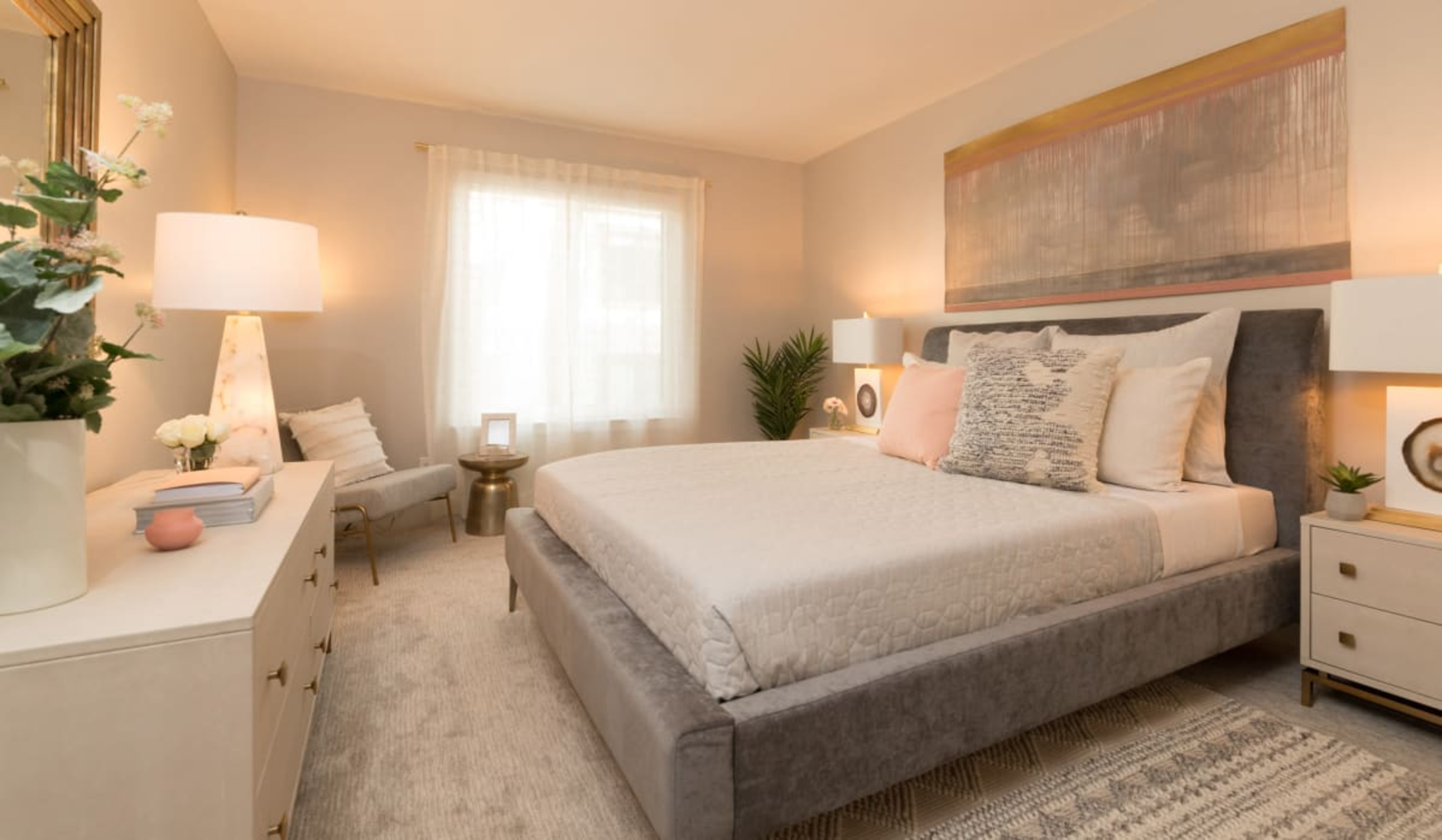 Sharon Green: Bright 3BR Condo