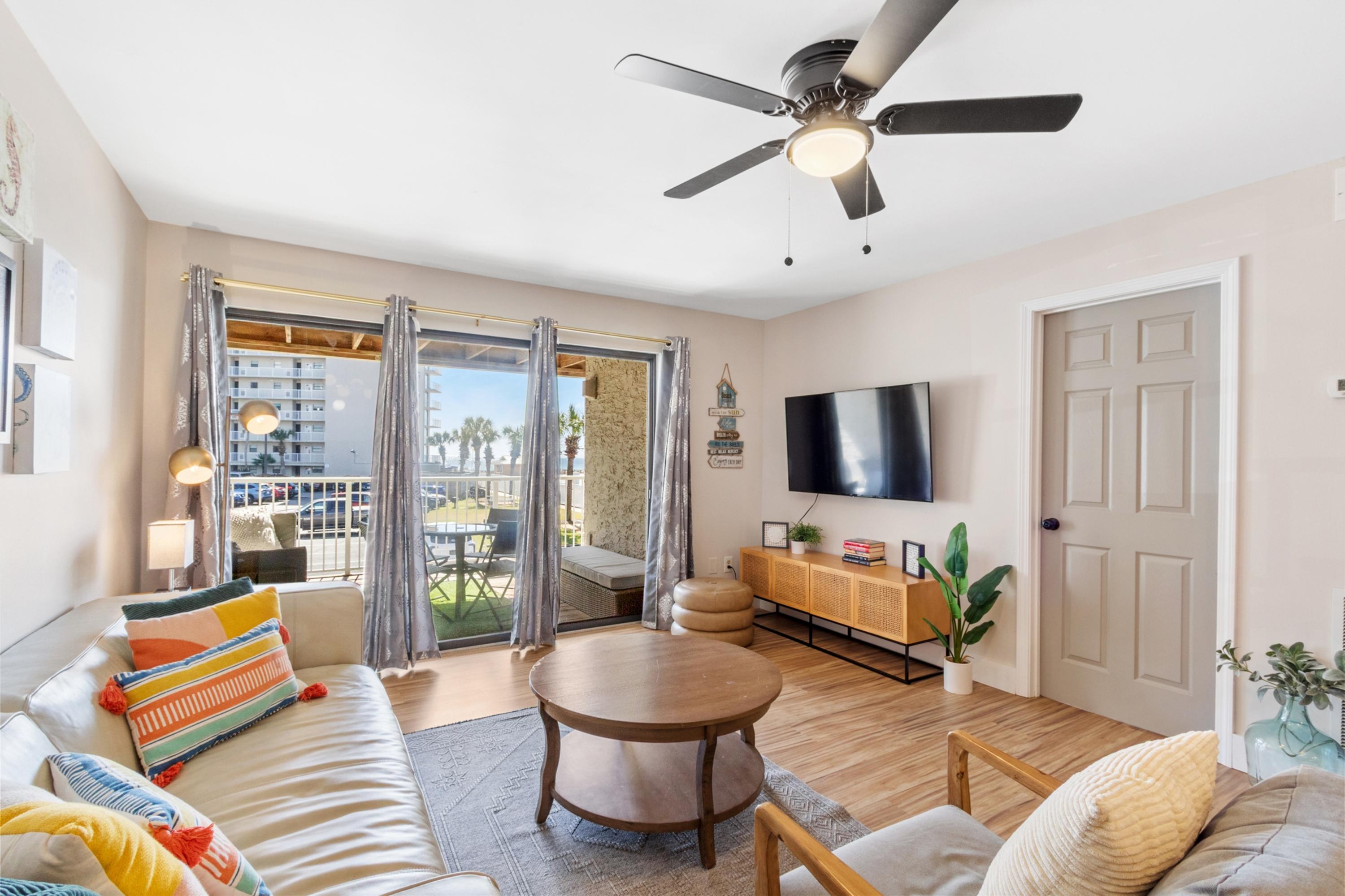 Seaside Beach & Racquet Club 2207