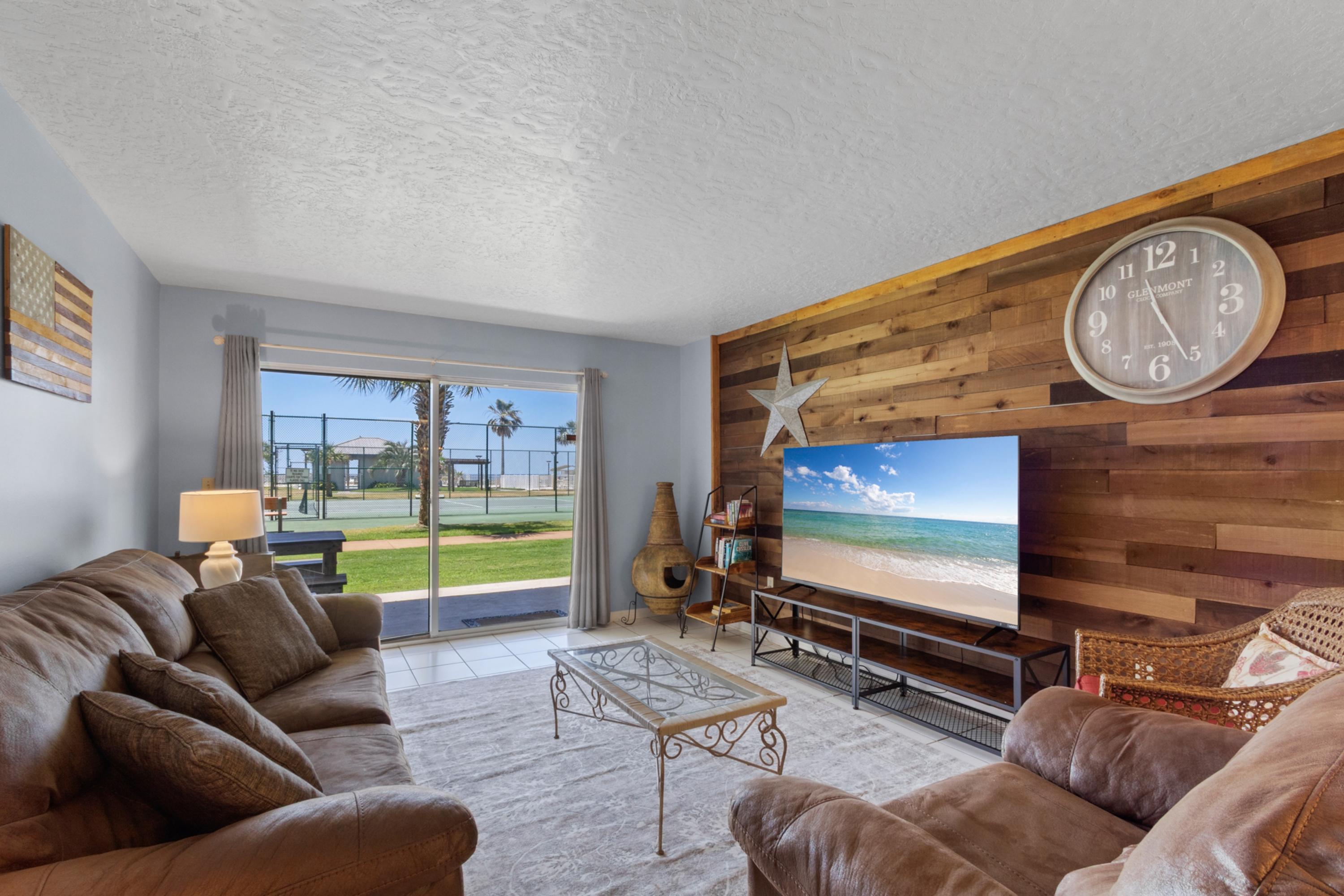 Plantation Palms 6103