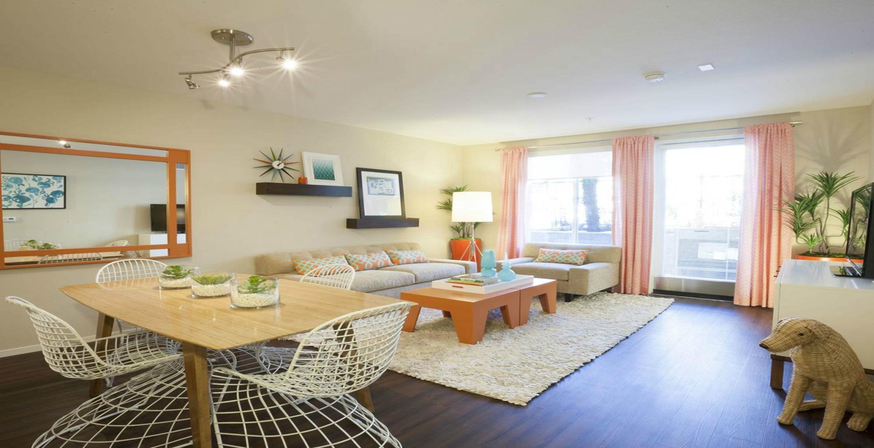 Modern 2BR Condo at Solstice – Pool & Prime Location