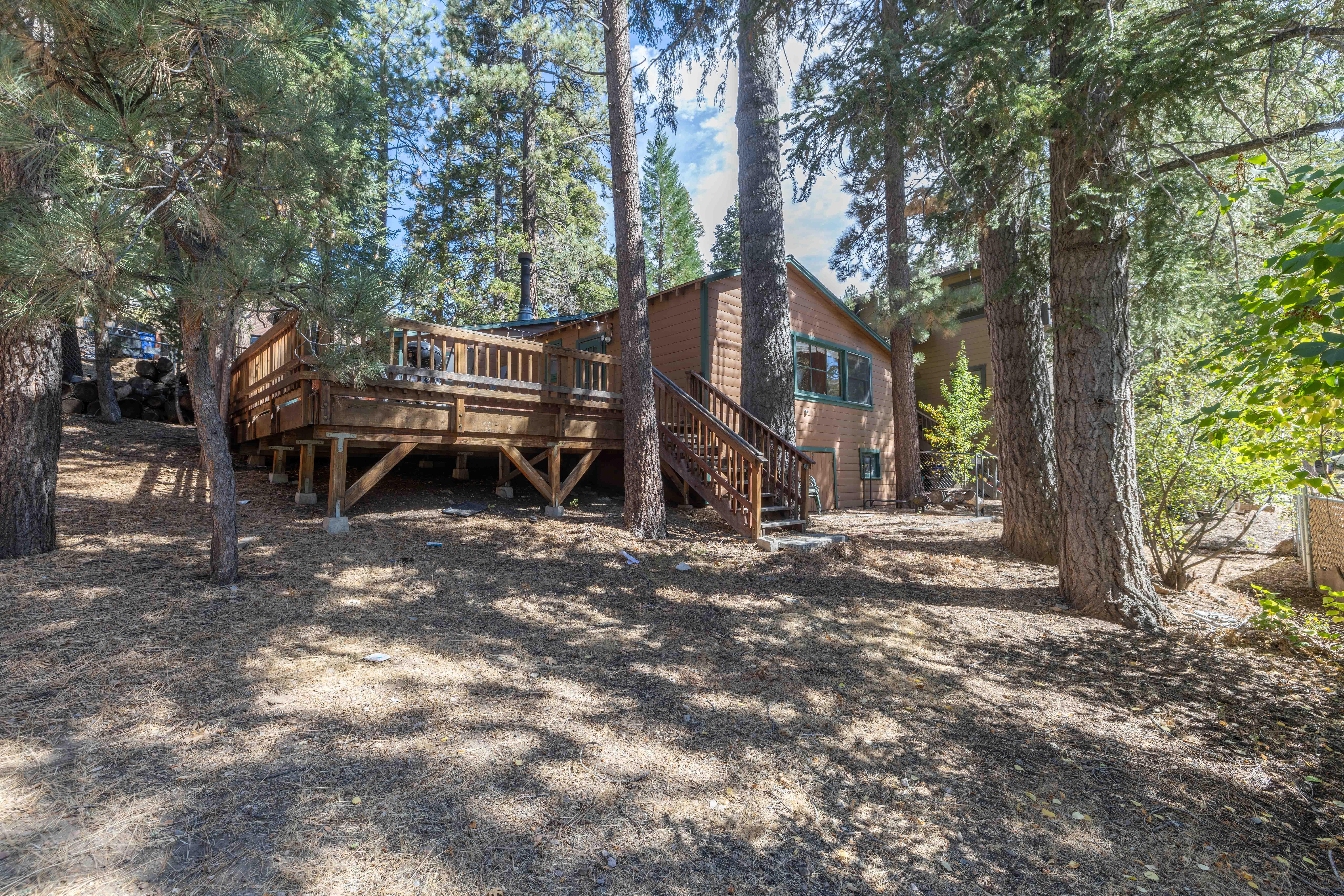 True Big Bear Lake Cabin (with jacuzzi, Netflix)