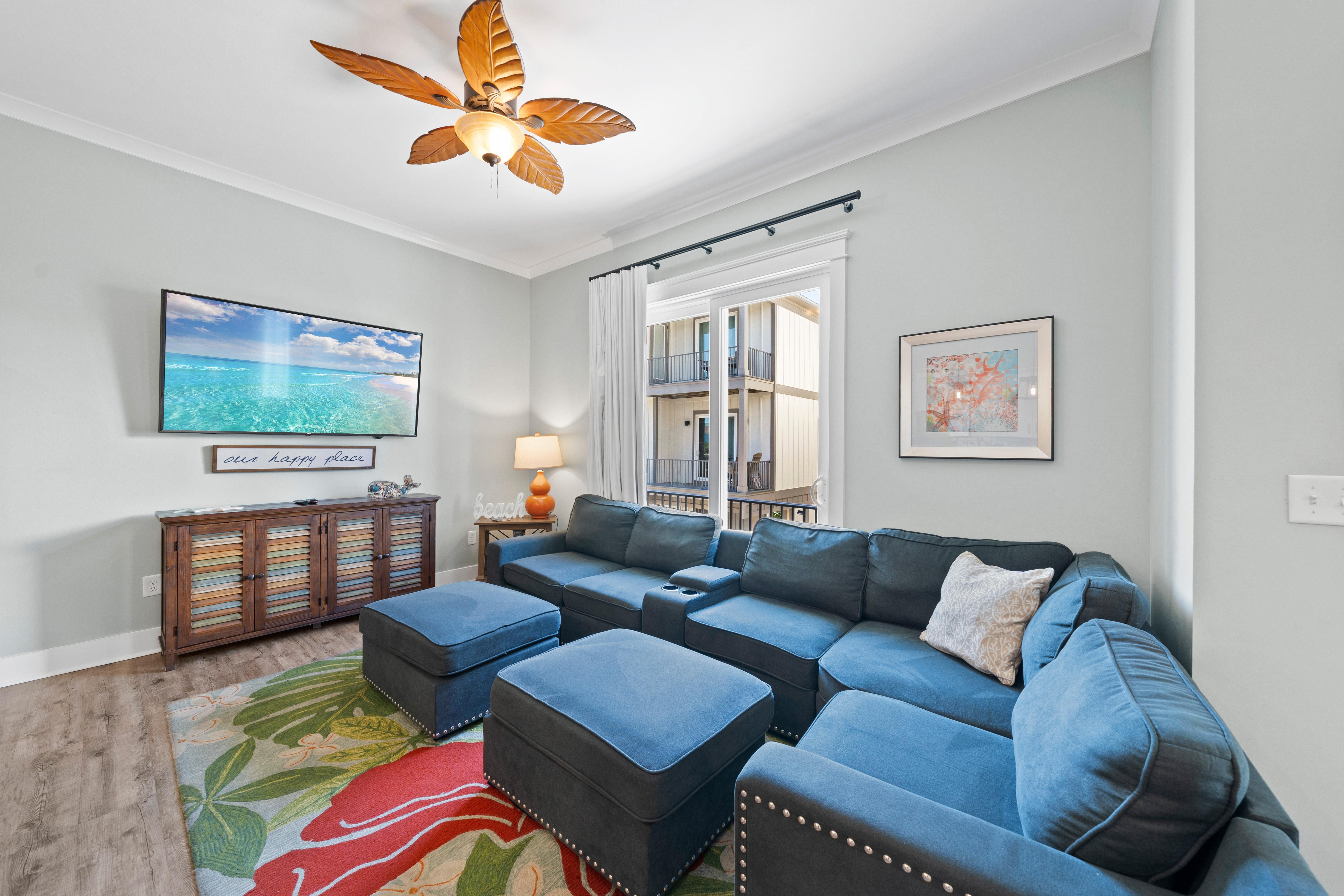 Latitudes ‘N Attitudes