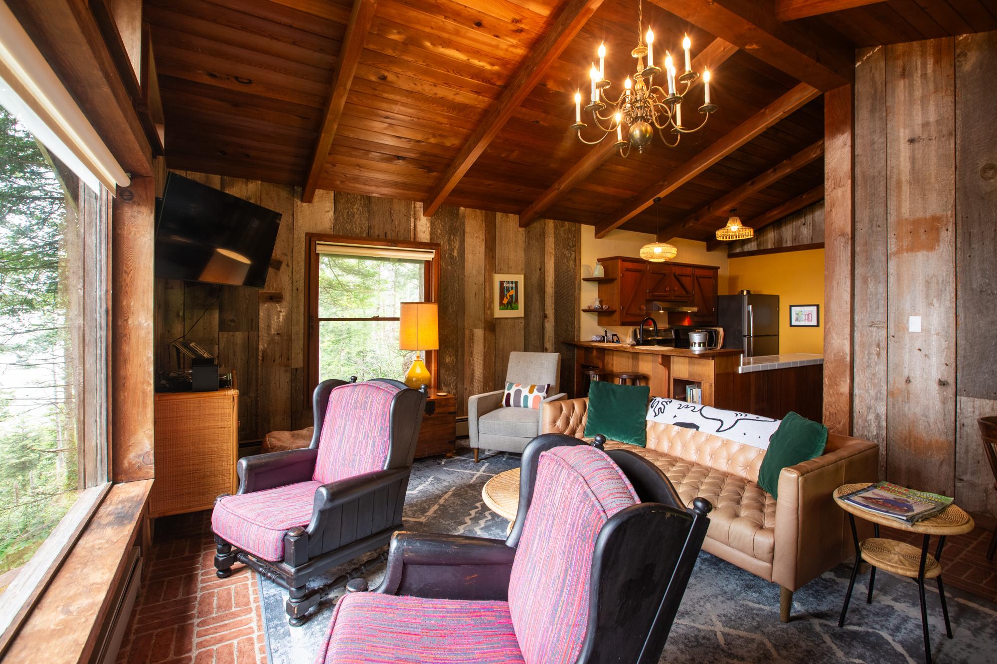 Redwoods Oceanview Retreat 4