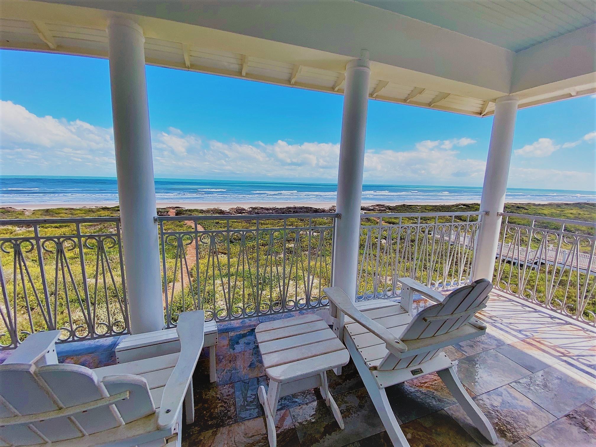 Portofino - Private Beachfront House 3 Bedroom Home