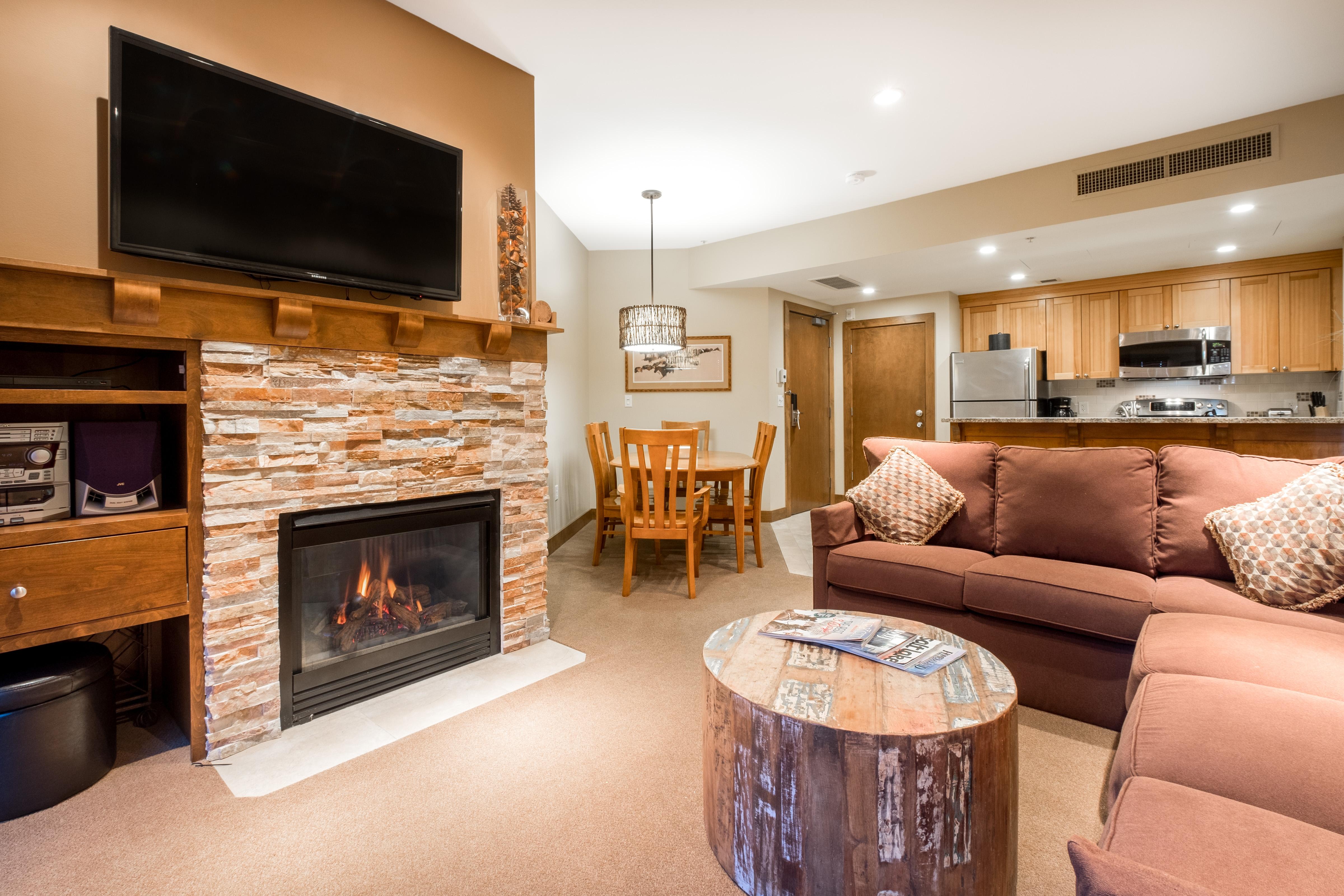 Comfortably furnished condo overlooking Canyons Village 2 Bedroom Condo