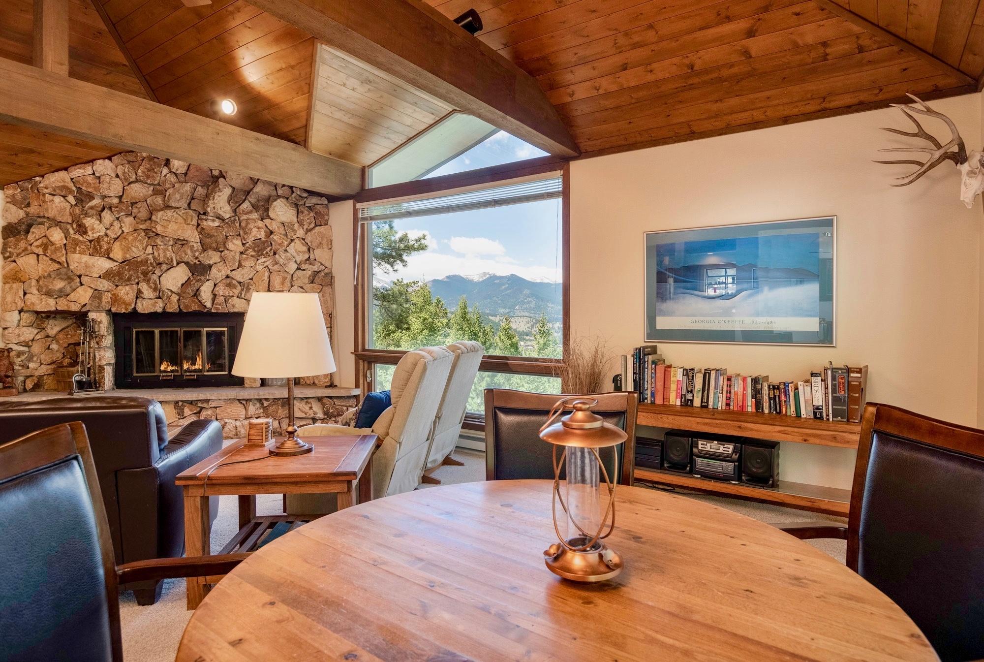 Griffin Vacation Home at Windcliff 4 Bedroom Home