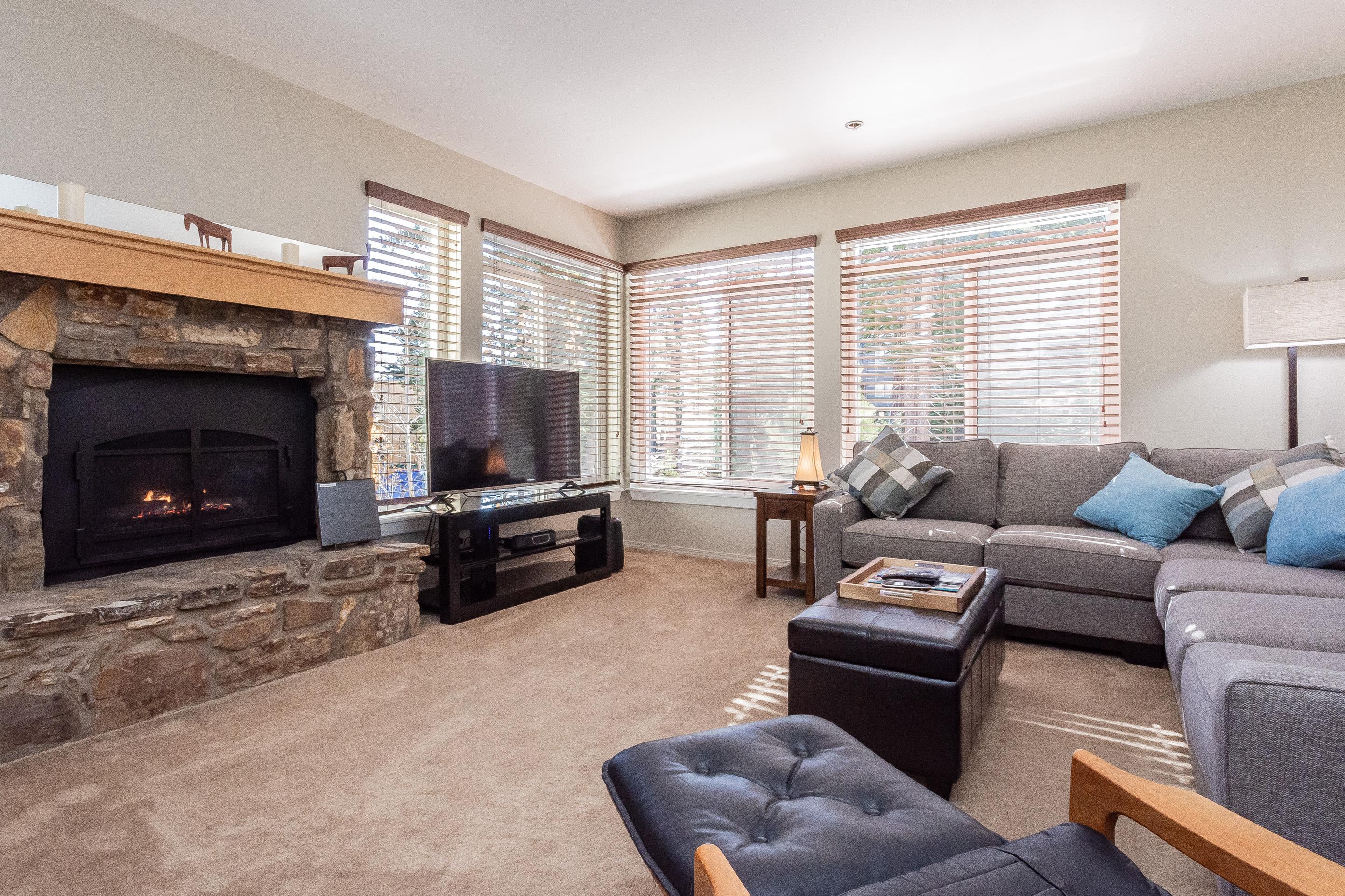 Silver Bear #19 2 Bedroom Condo