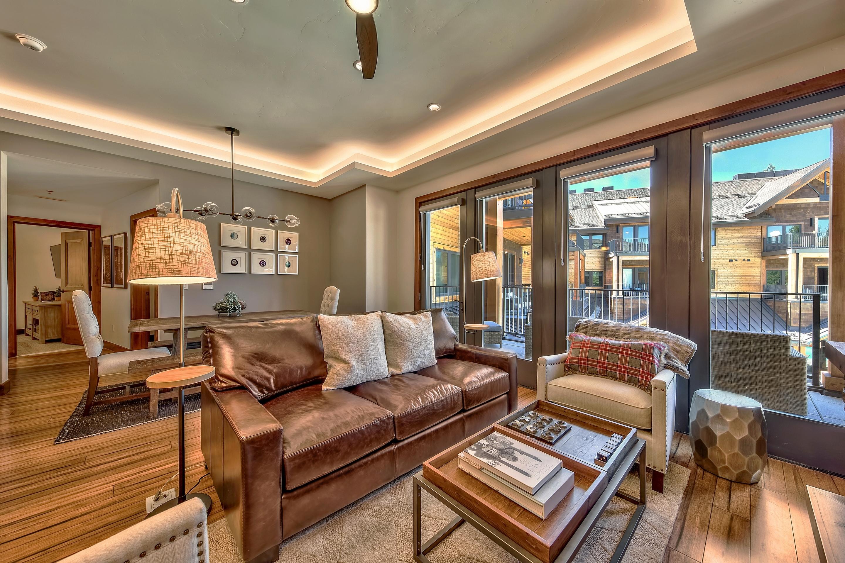 Steps From Heavenly Village & Gondola-Luxury 3Br Residence 3 Bedroom Condo