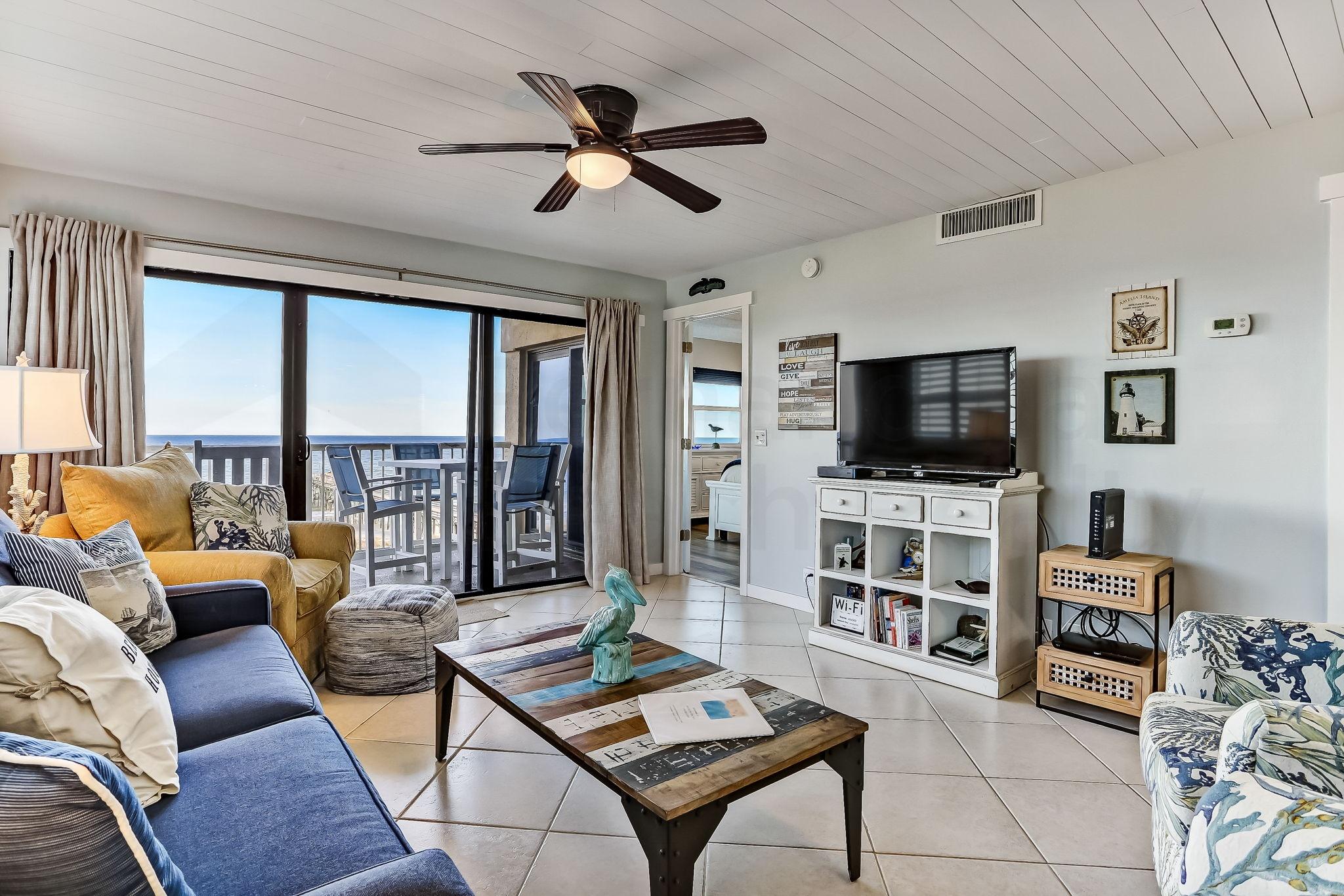 560 Amelia By The Sea 2 Bedroom Condo