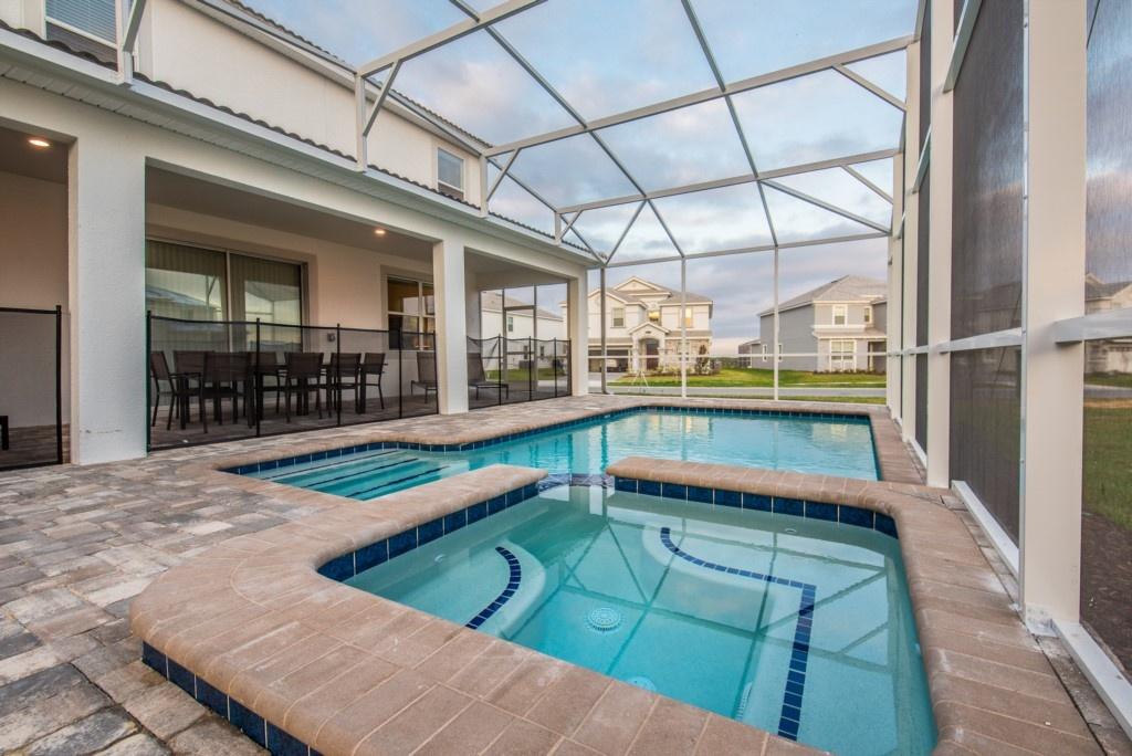 9000HS 10 Bedroom Villa