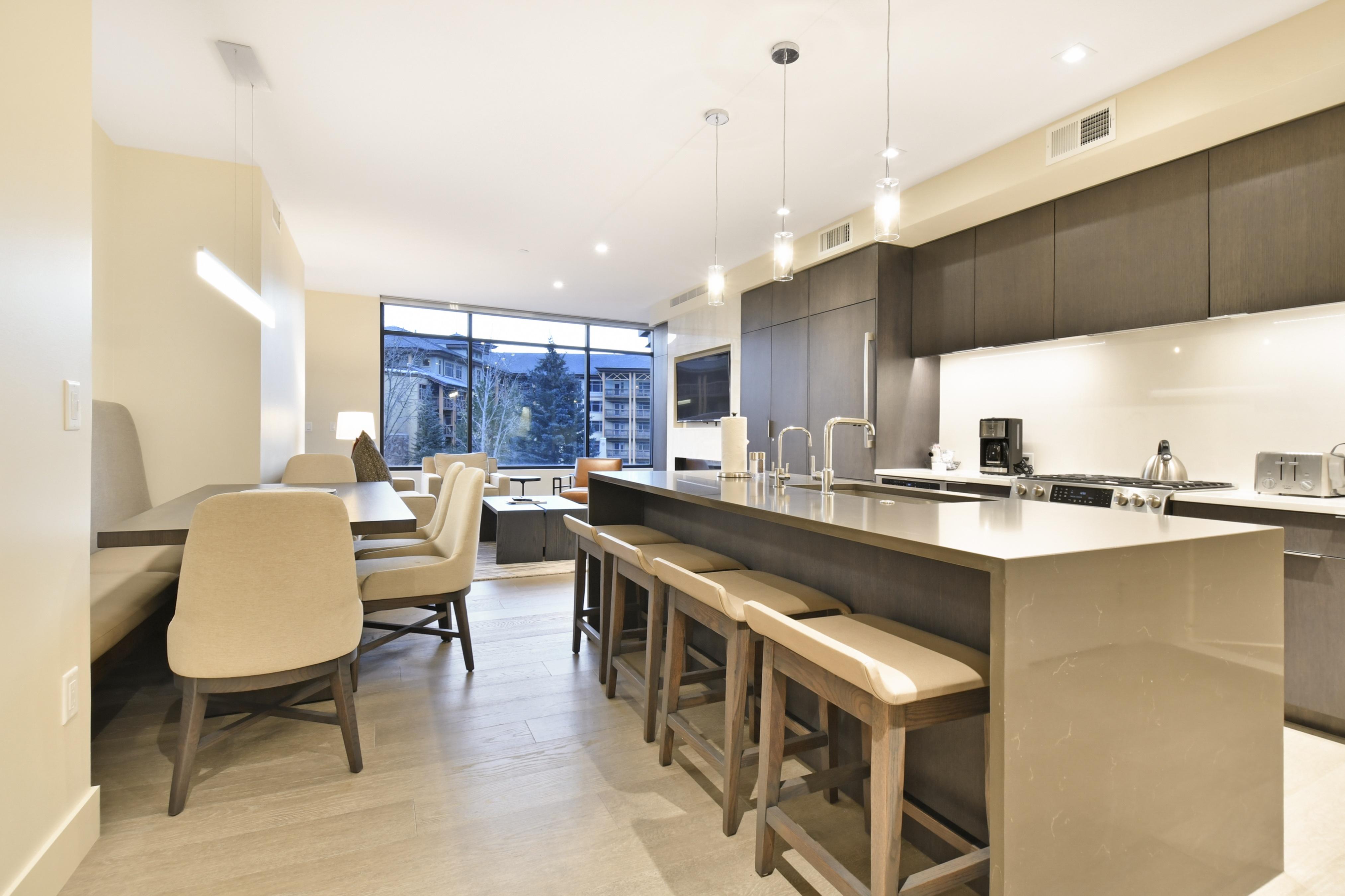 Ski in-ski out Modern 2 BR Residence in Canyons Village 2 Bedroom Condo