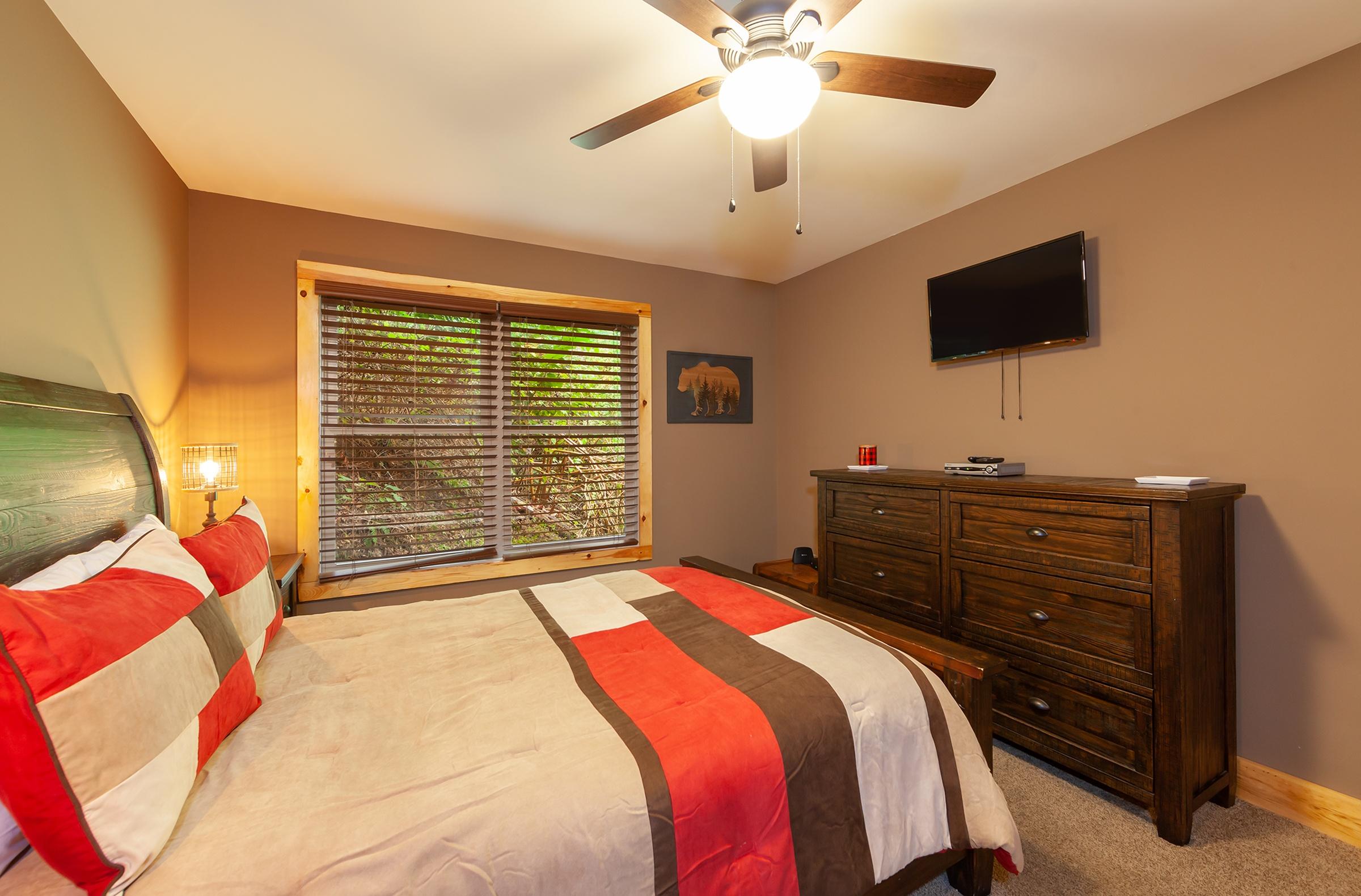 Creekside Manor 3 Bedroom Cabin Vacation Rentals Homes & Hideaways