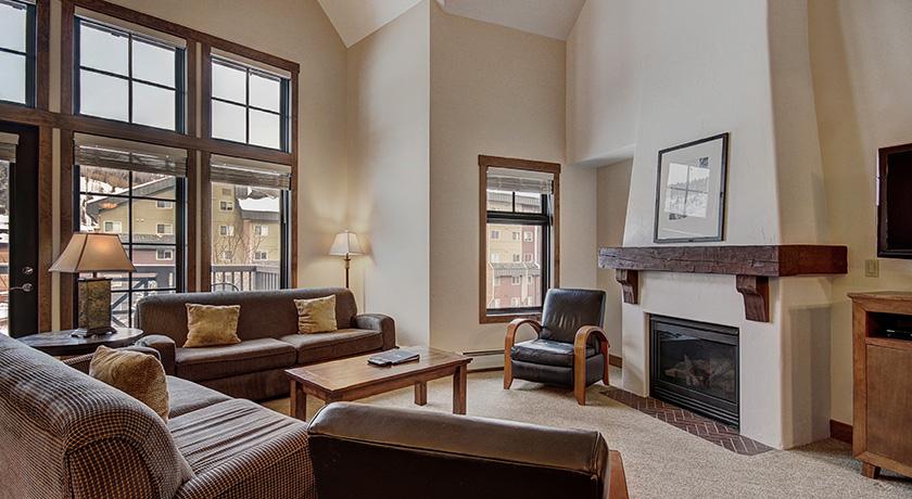 Cirque 3 Bedroom Condo #201 3 Bedroom Condo