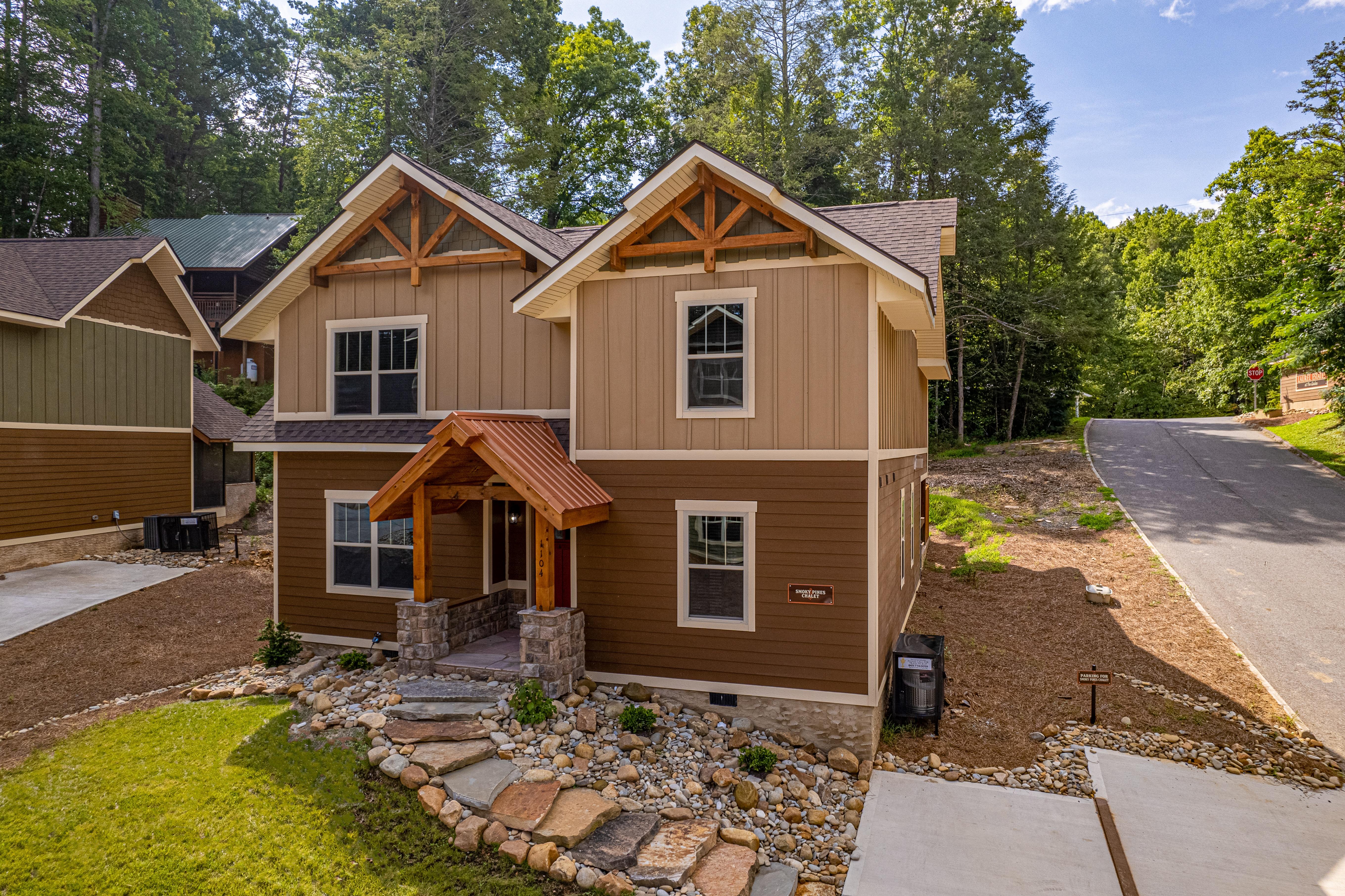 Smoky Pines Chalet 3 Bedroom Chalet