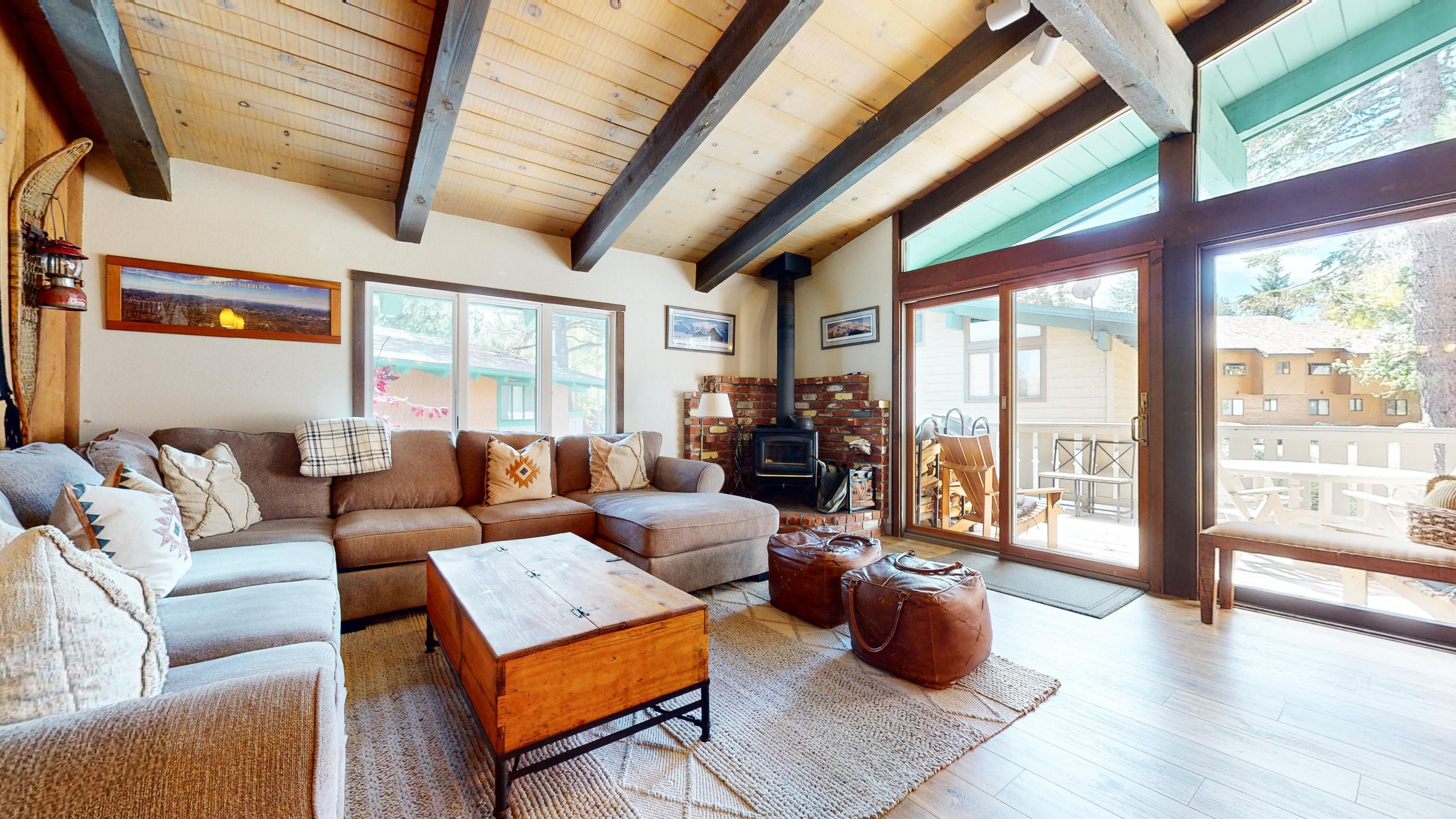 Chateau Sans Nom #19 4 Bedroom Condo