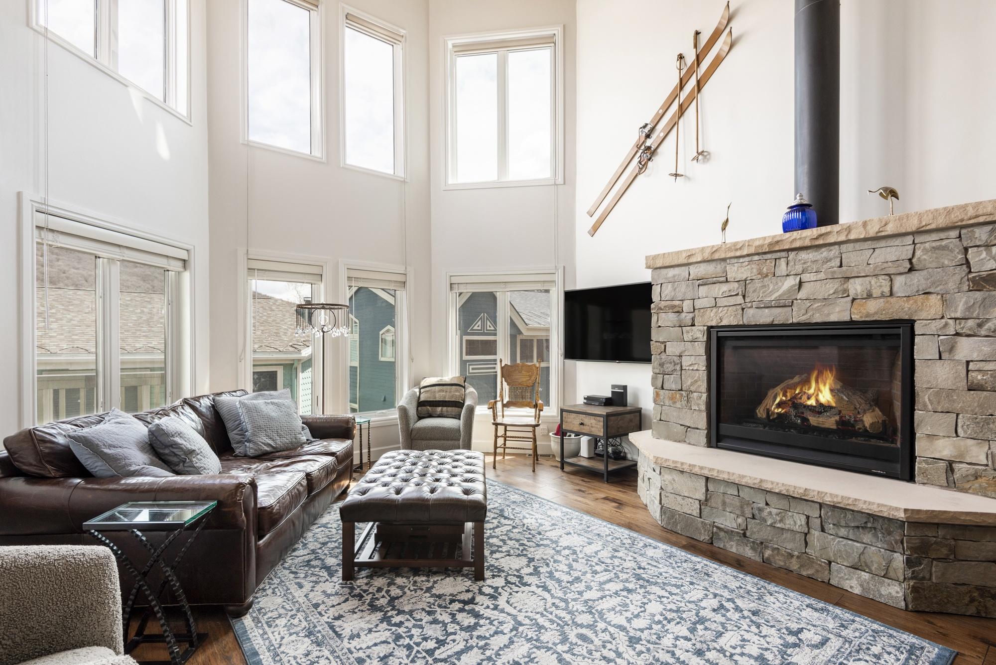 MOTHERLODE A 4 Bedroom Condo