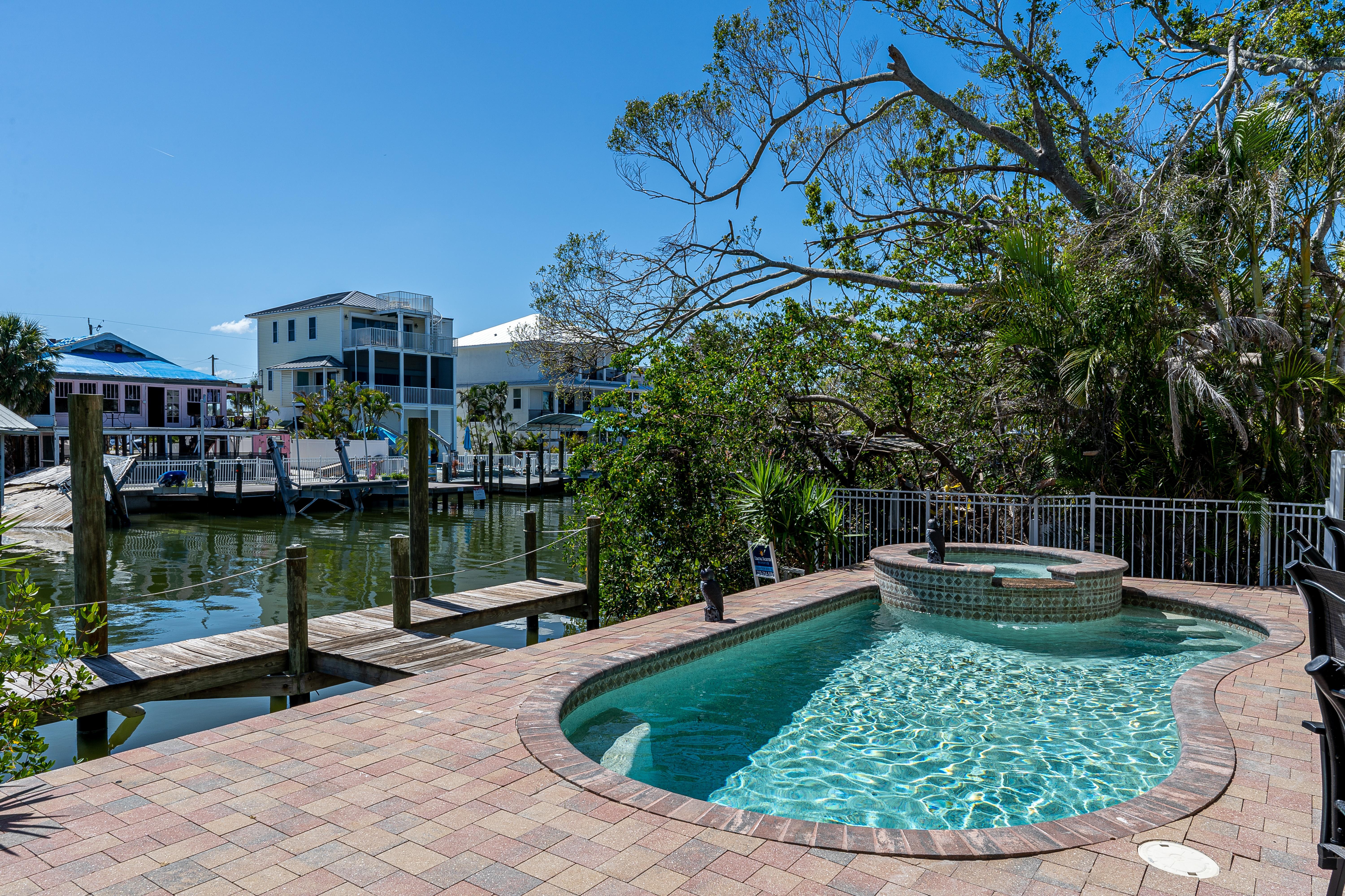 Beautiful Home with Private Pool on the North end of Fort Myers Beach! 4 Bedroom Home