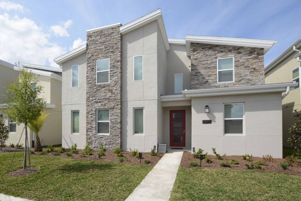 Storey Lake 8 Bed Lake Front Pool & Spa - 1684STR 8 Bedroom Home