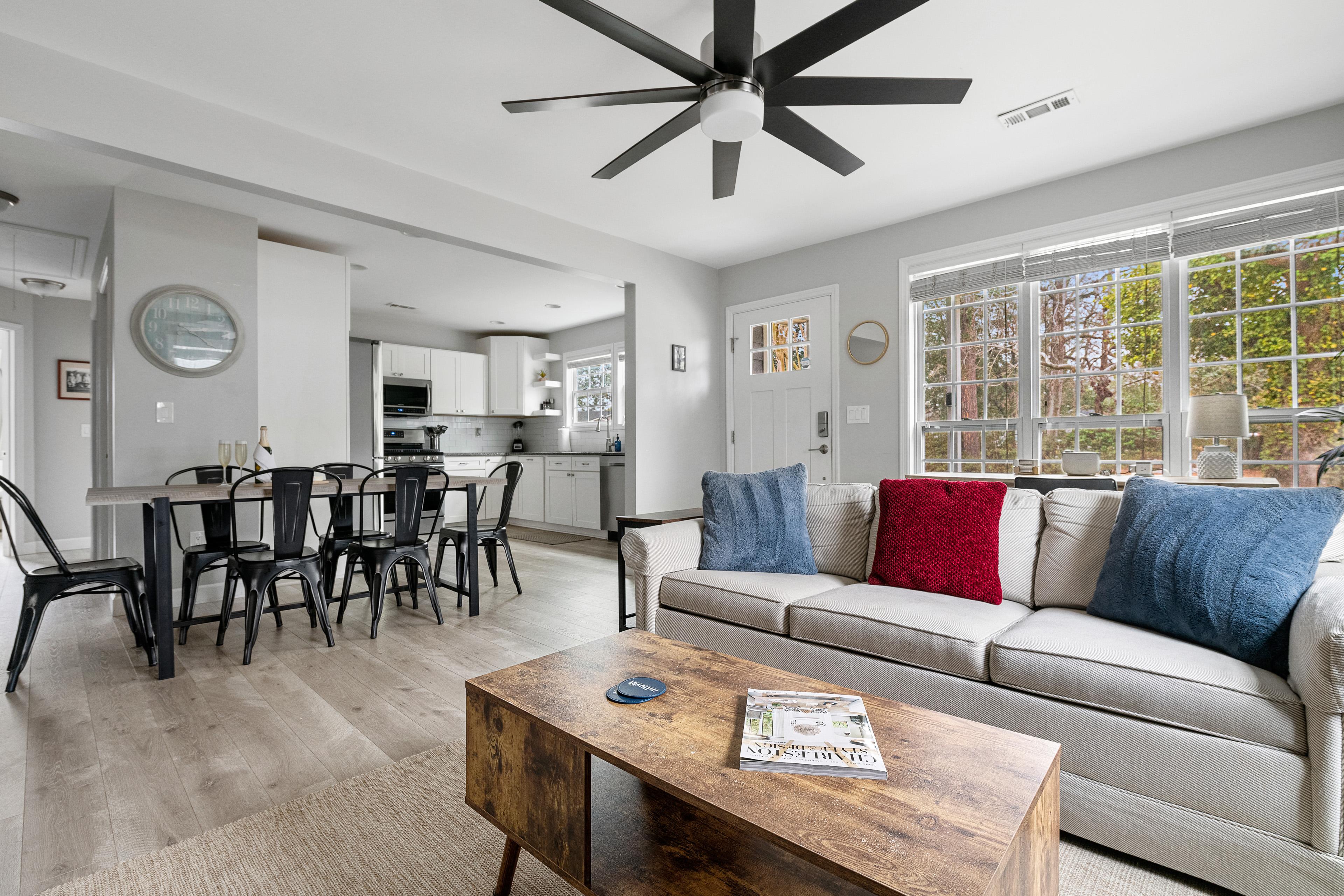 Your Dynamic Retreat | Park Circle Paradise - Charleston, SC