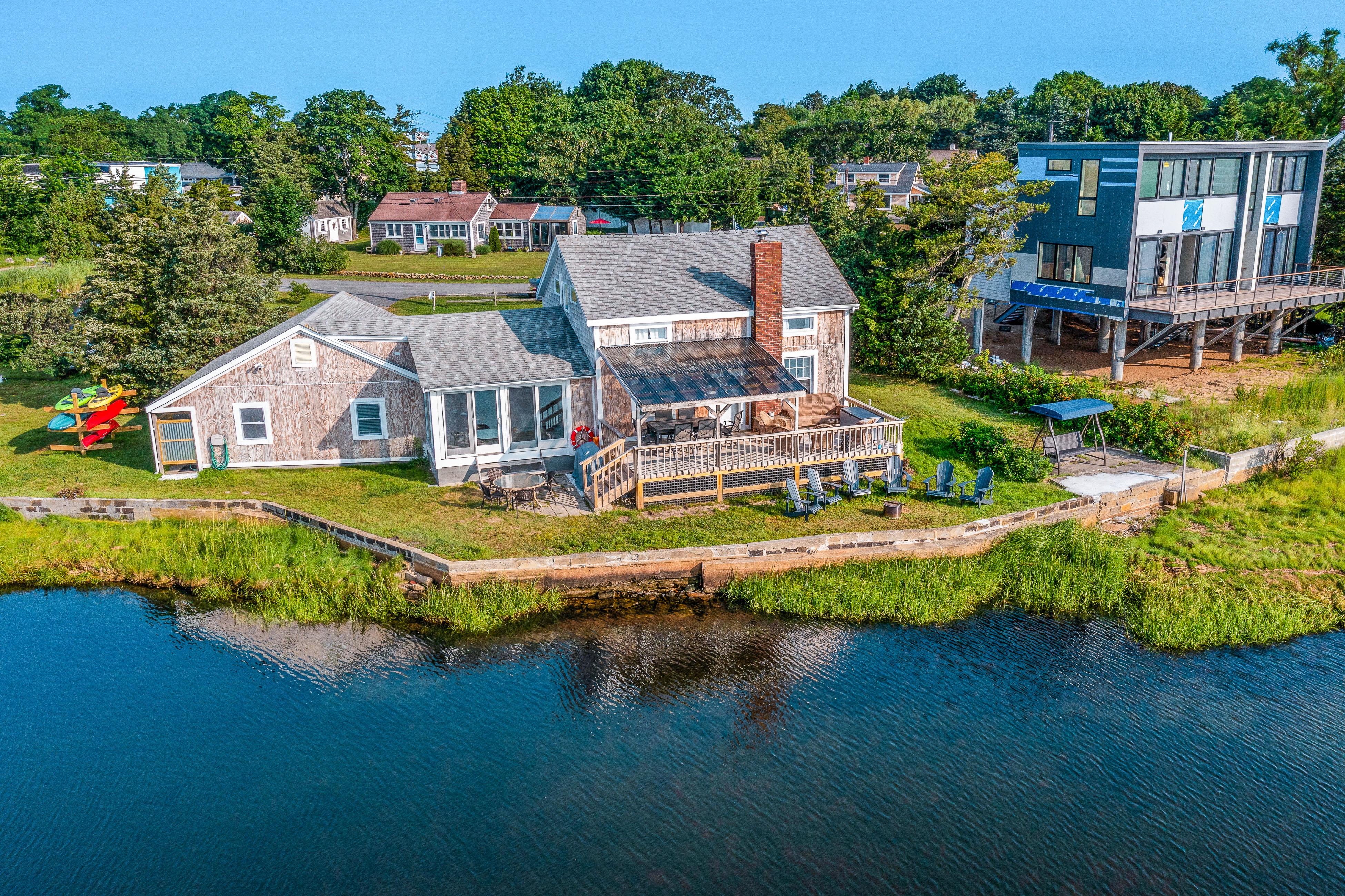 Town Cove Oyster House