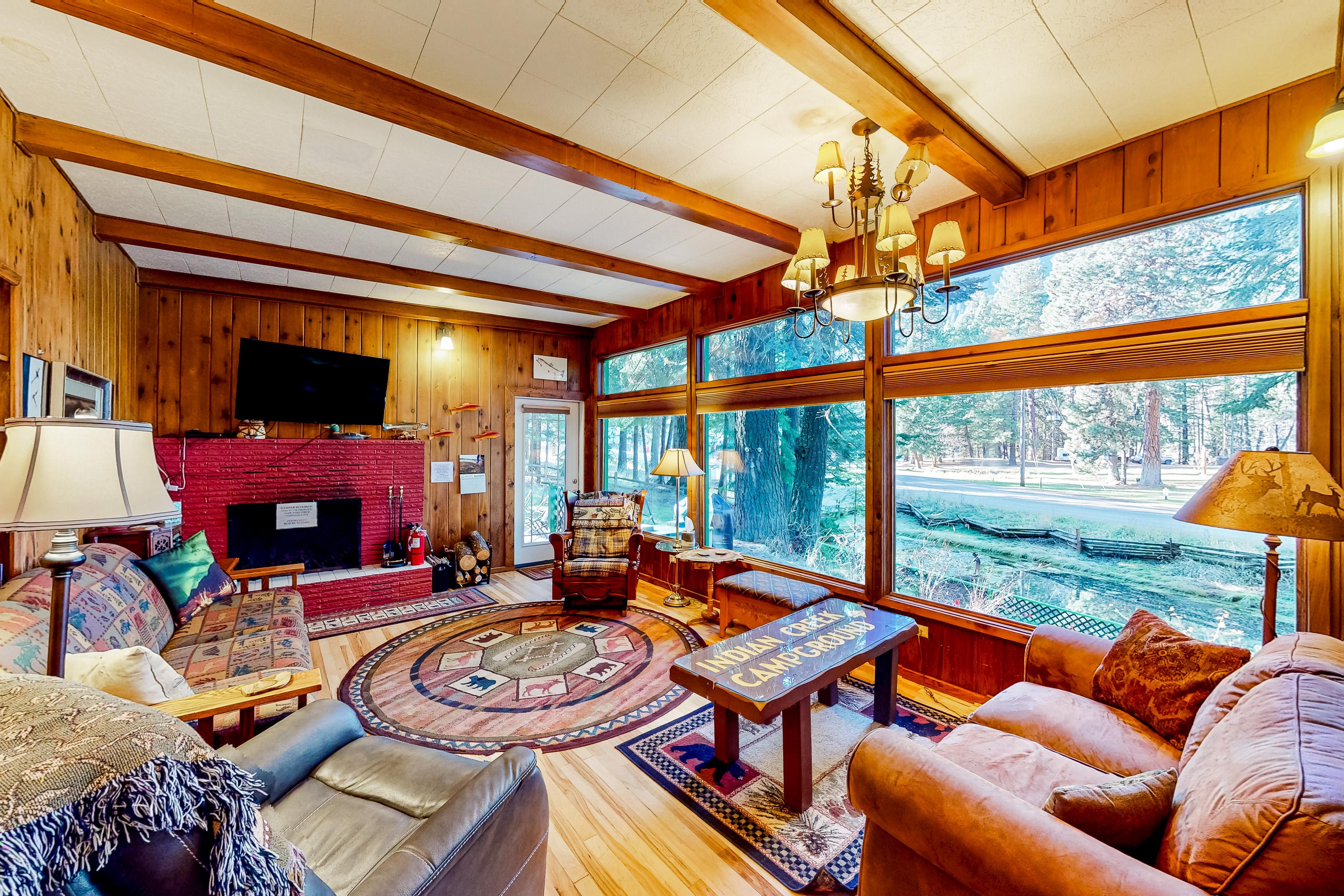 Wallowa Lake Inn - Upper 2