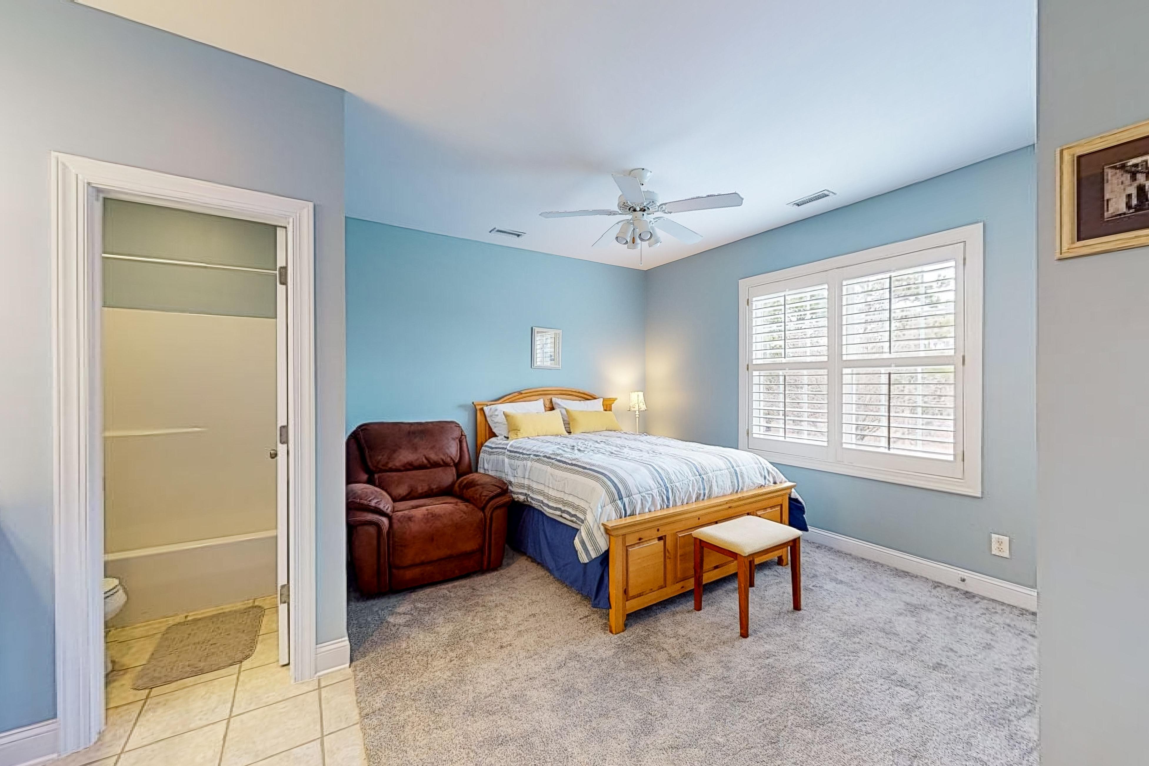 Mystic Marina, 204A | Photo 1