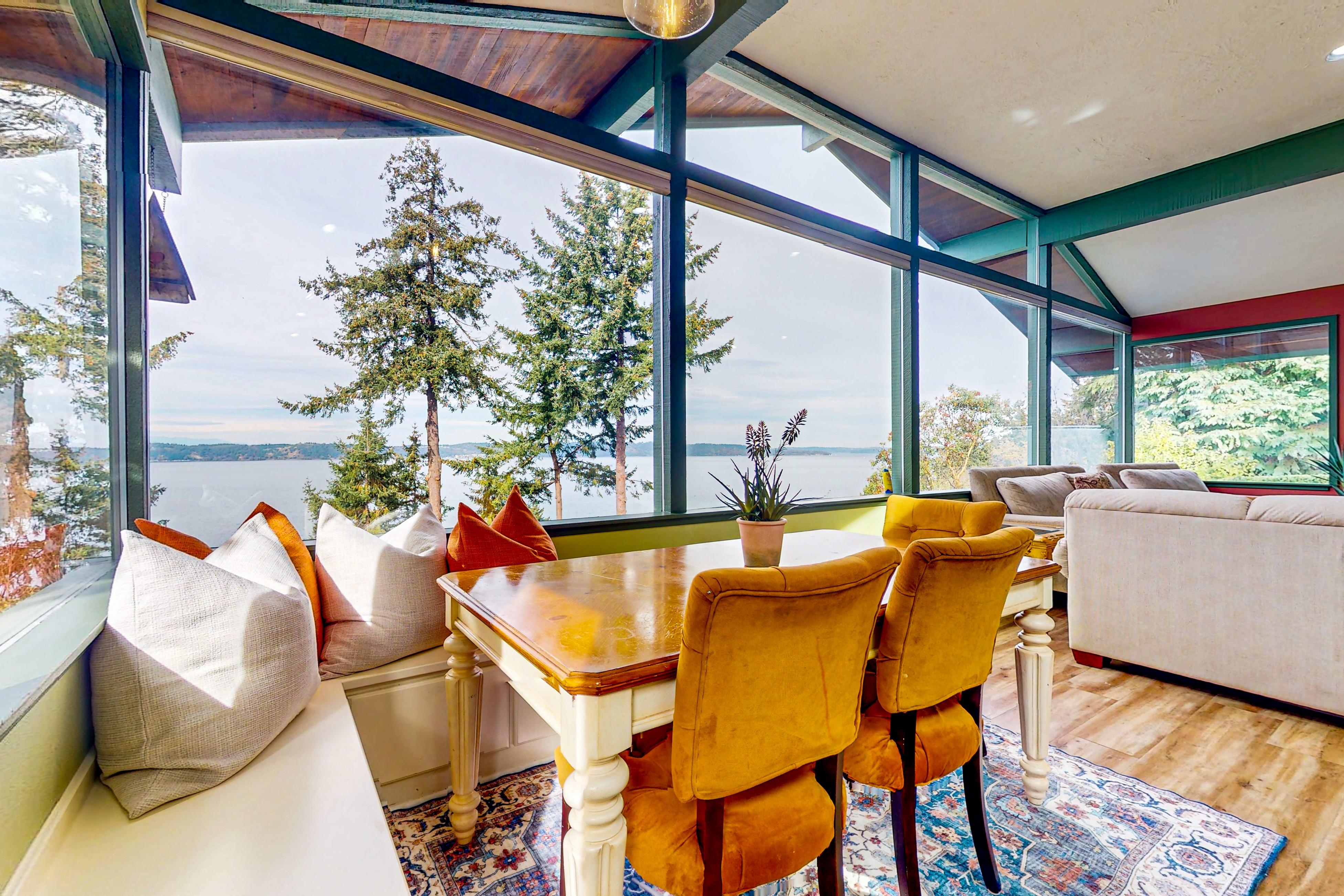 Overlook Manor on Puget Sound 2