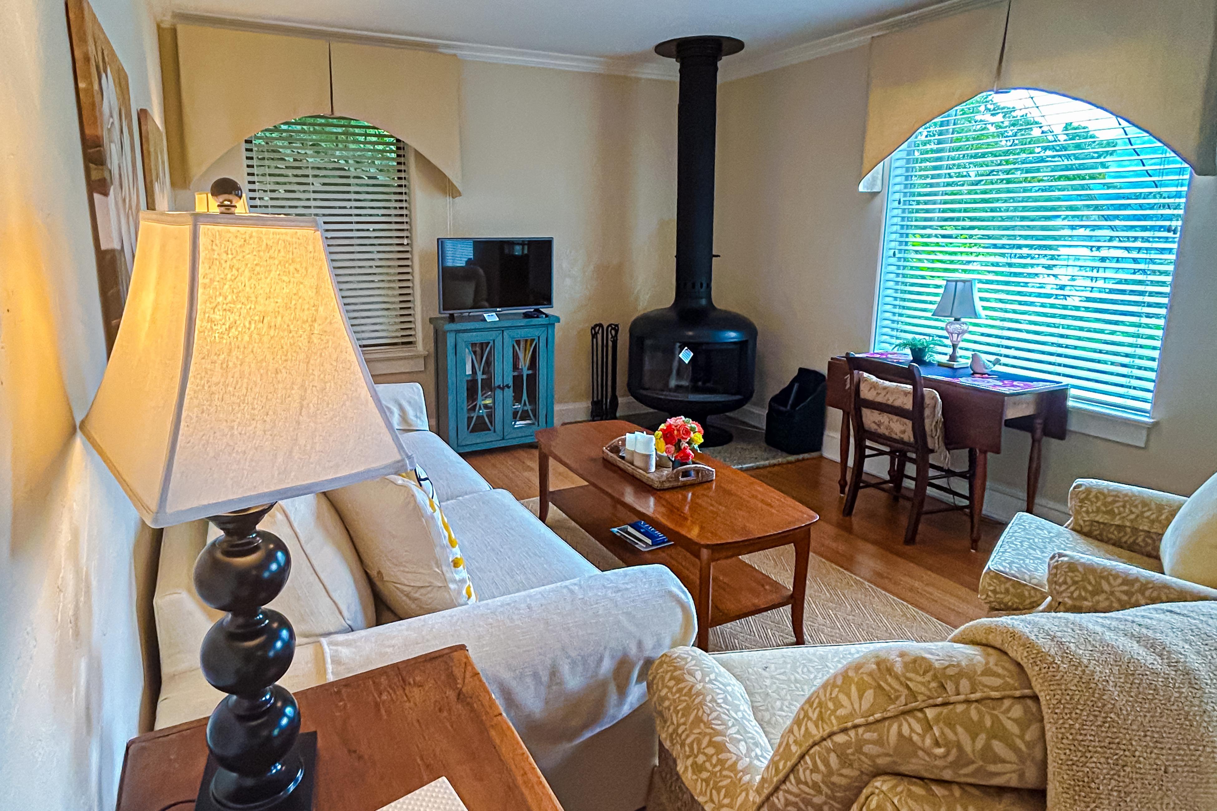 Stone Cottage 1973 2