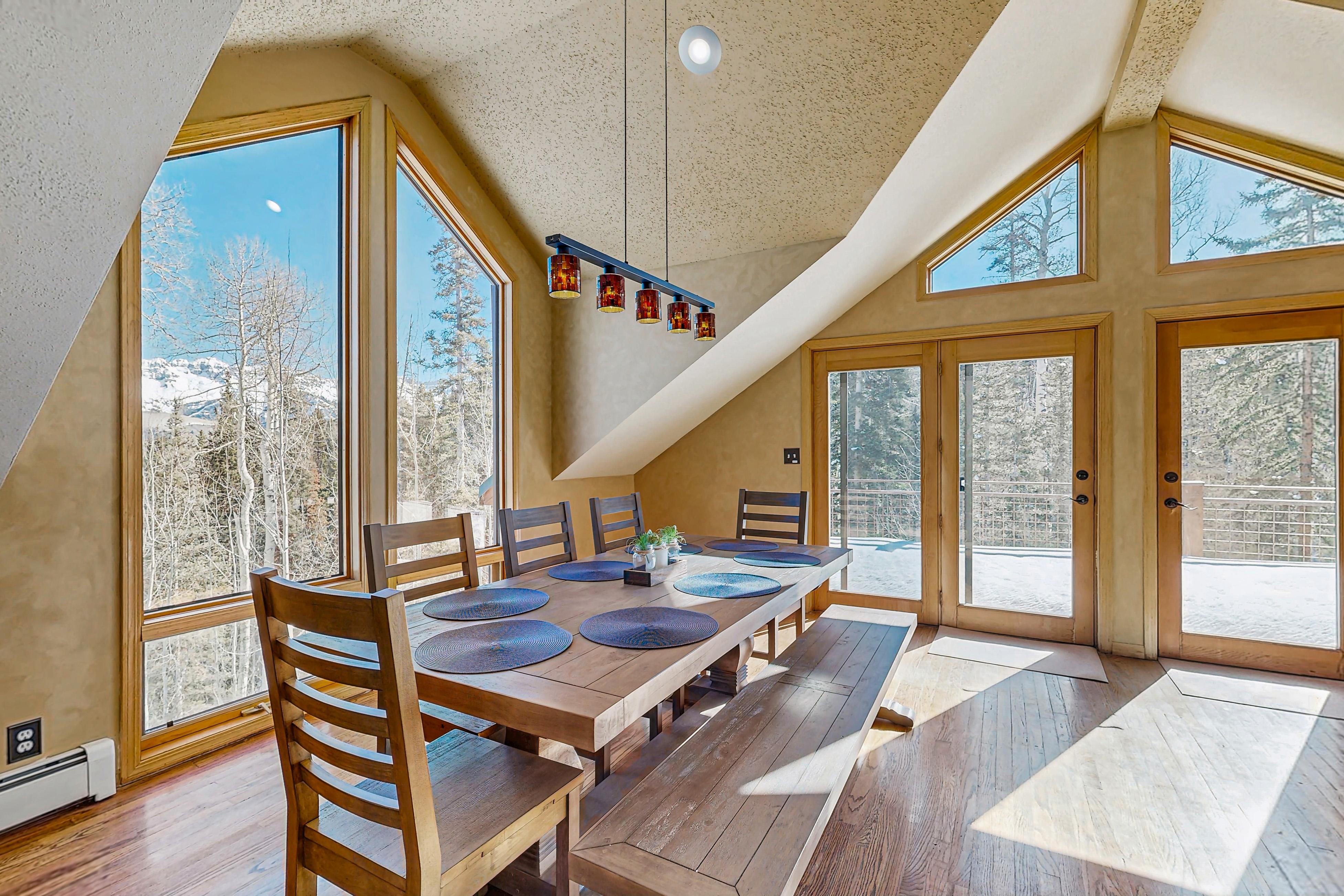 Fox Farm 880 - Ski Ranch Chalet 5