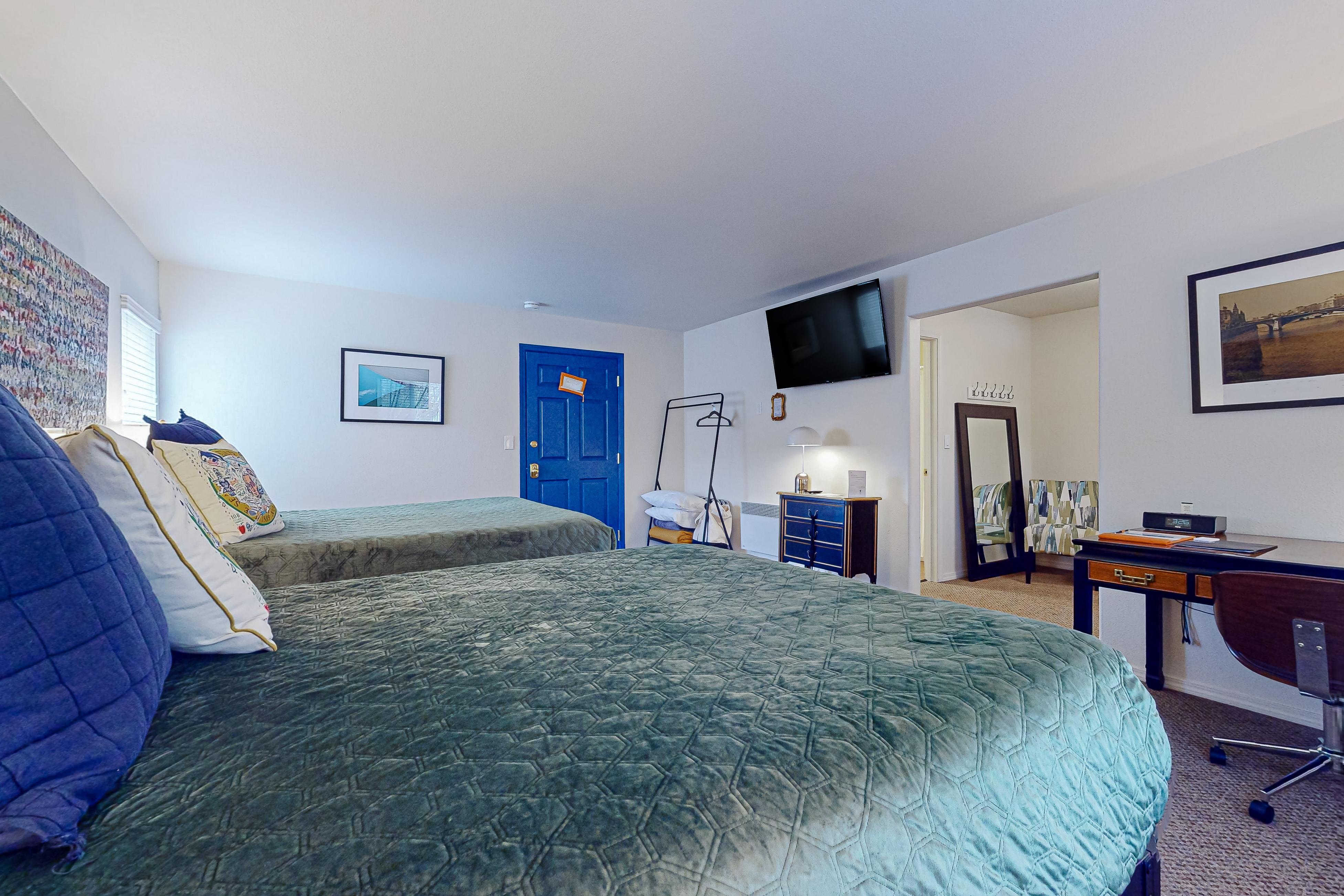 The Washington Hotel, Port Townsend, Suite 2 5
