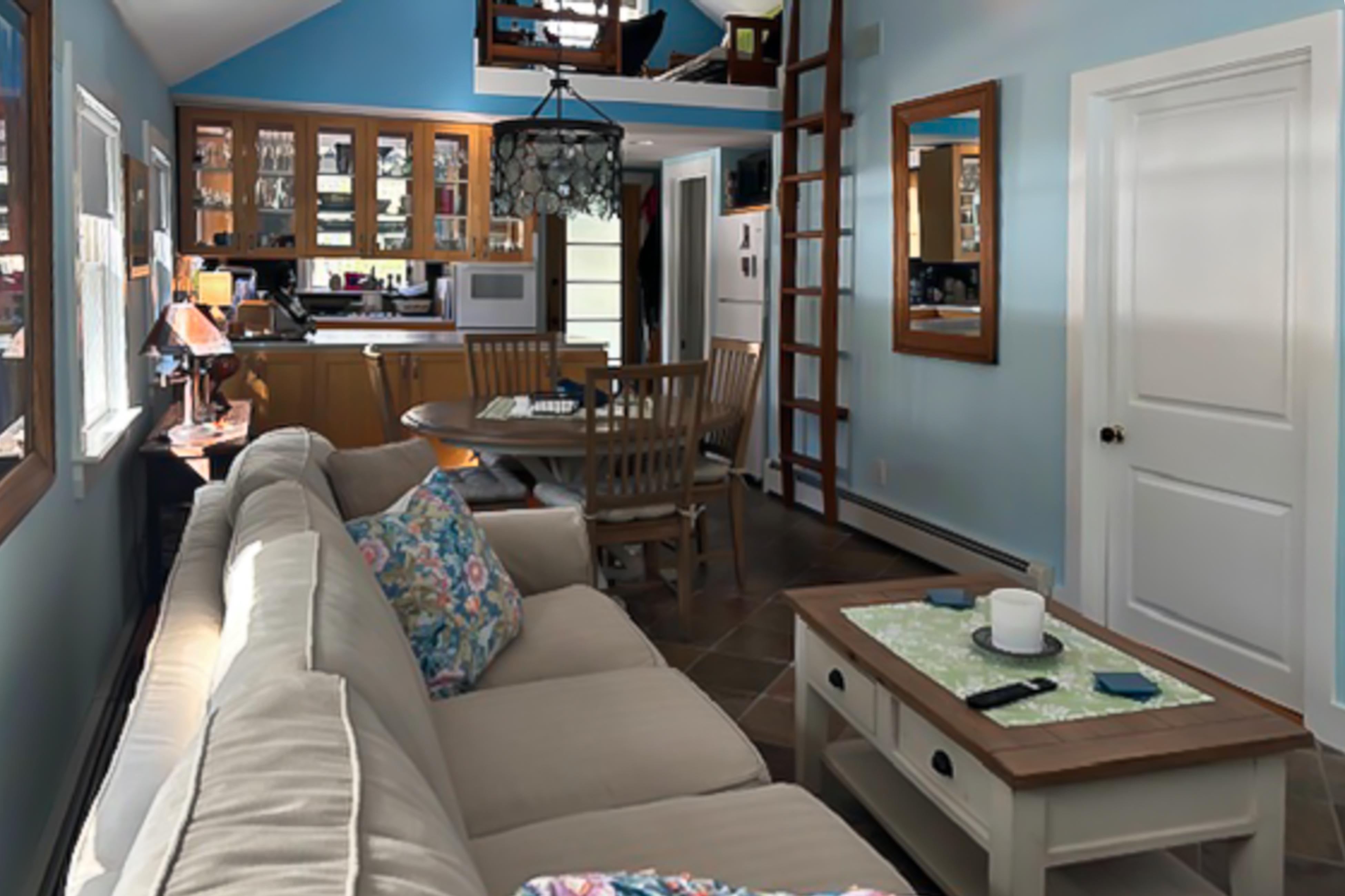 Saltwater Cottage & Studio 3