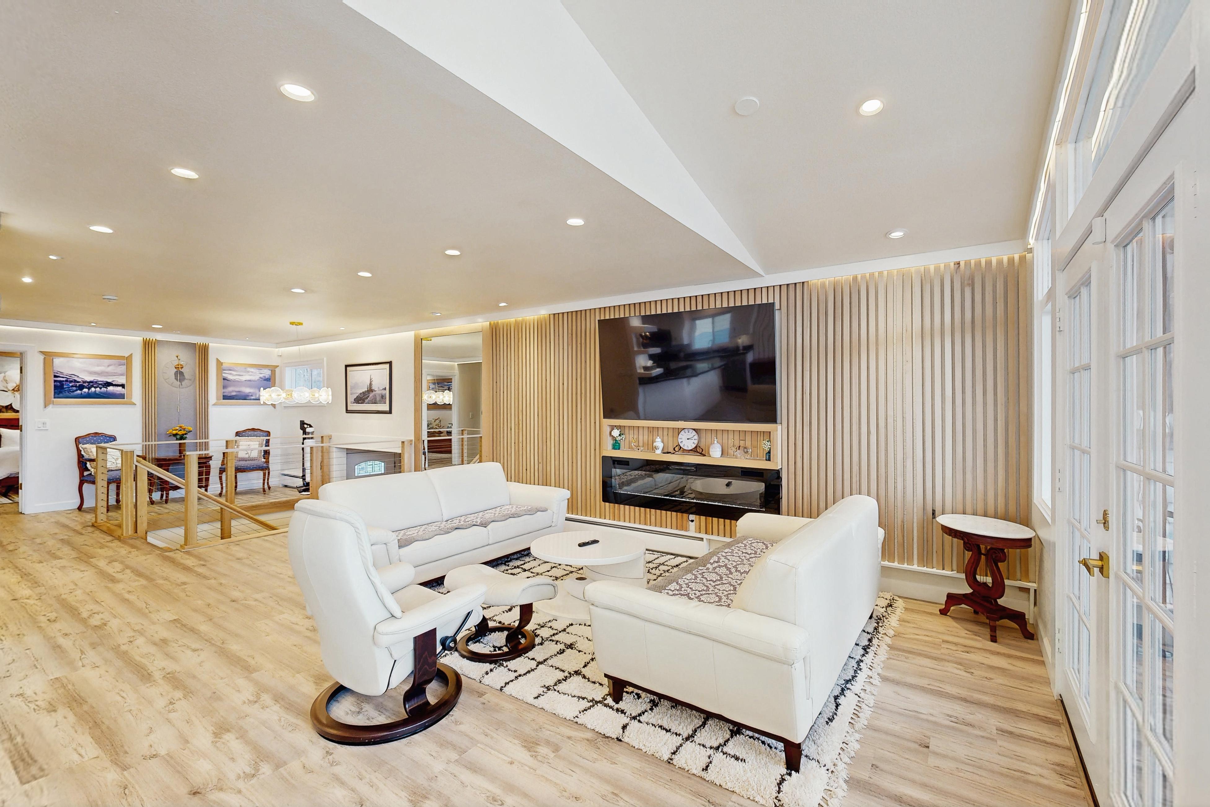 Modern Mountain Oasis 4