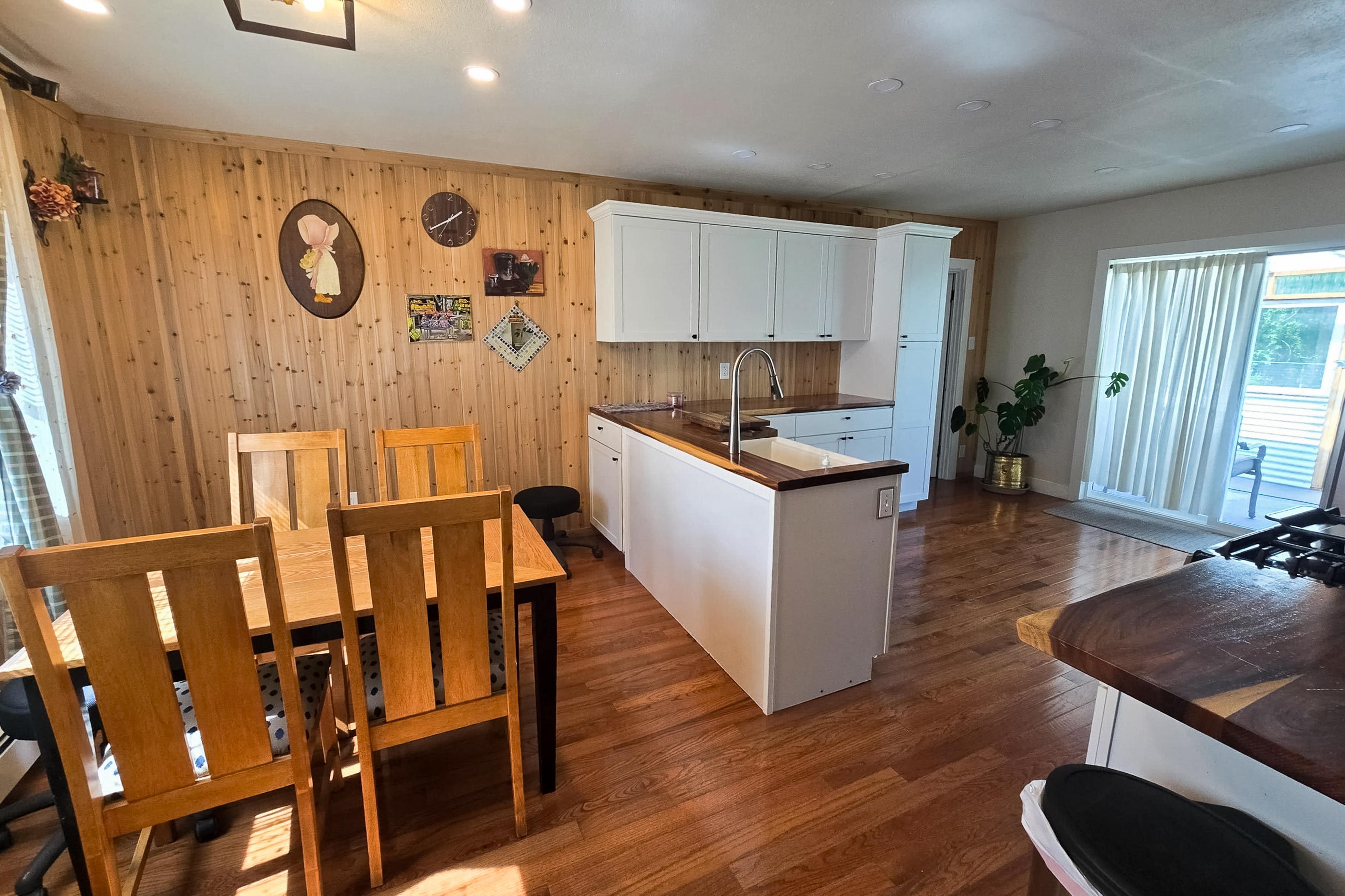 Glacier Groove Getaway A 4