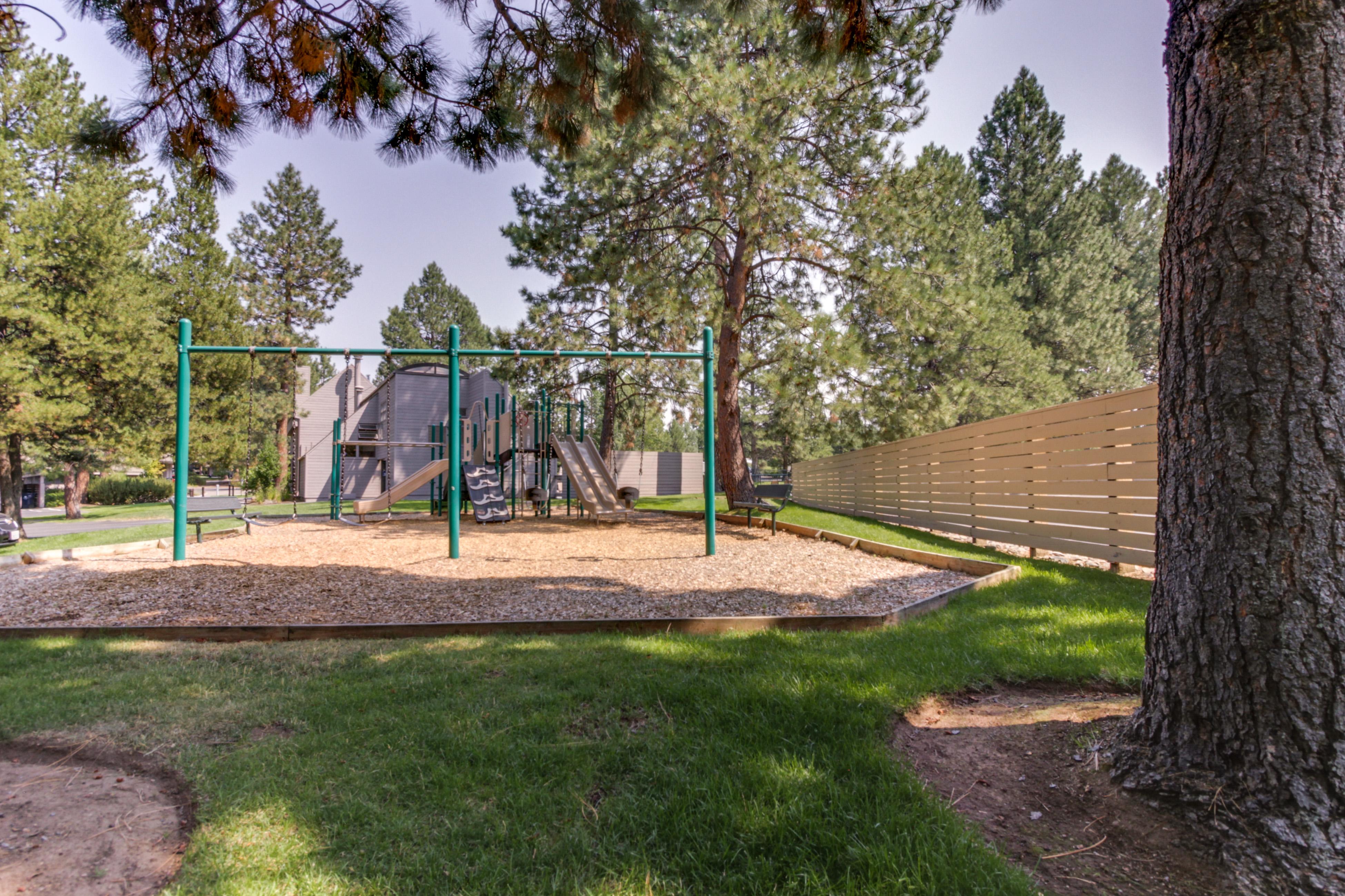 Mt Bachelor Village - Seclusion in Century West 5