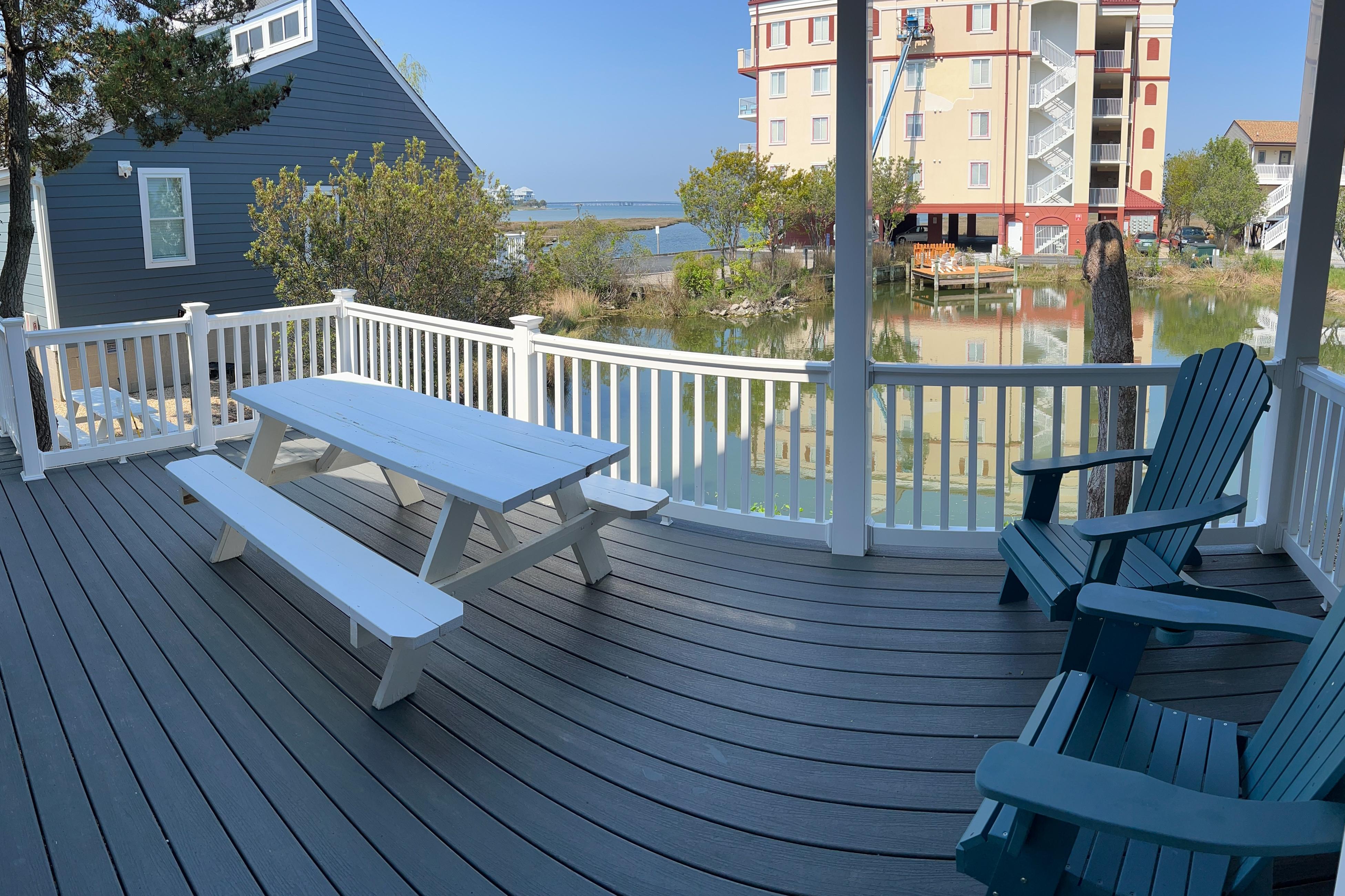 La Vista Bay 112 on 75th St Upper and Lower Combo -C,D 5