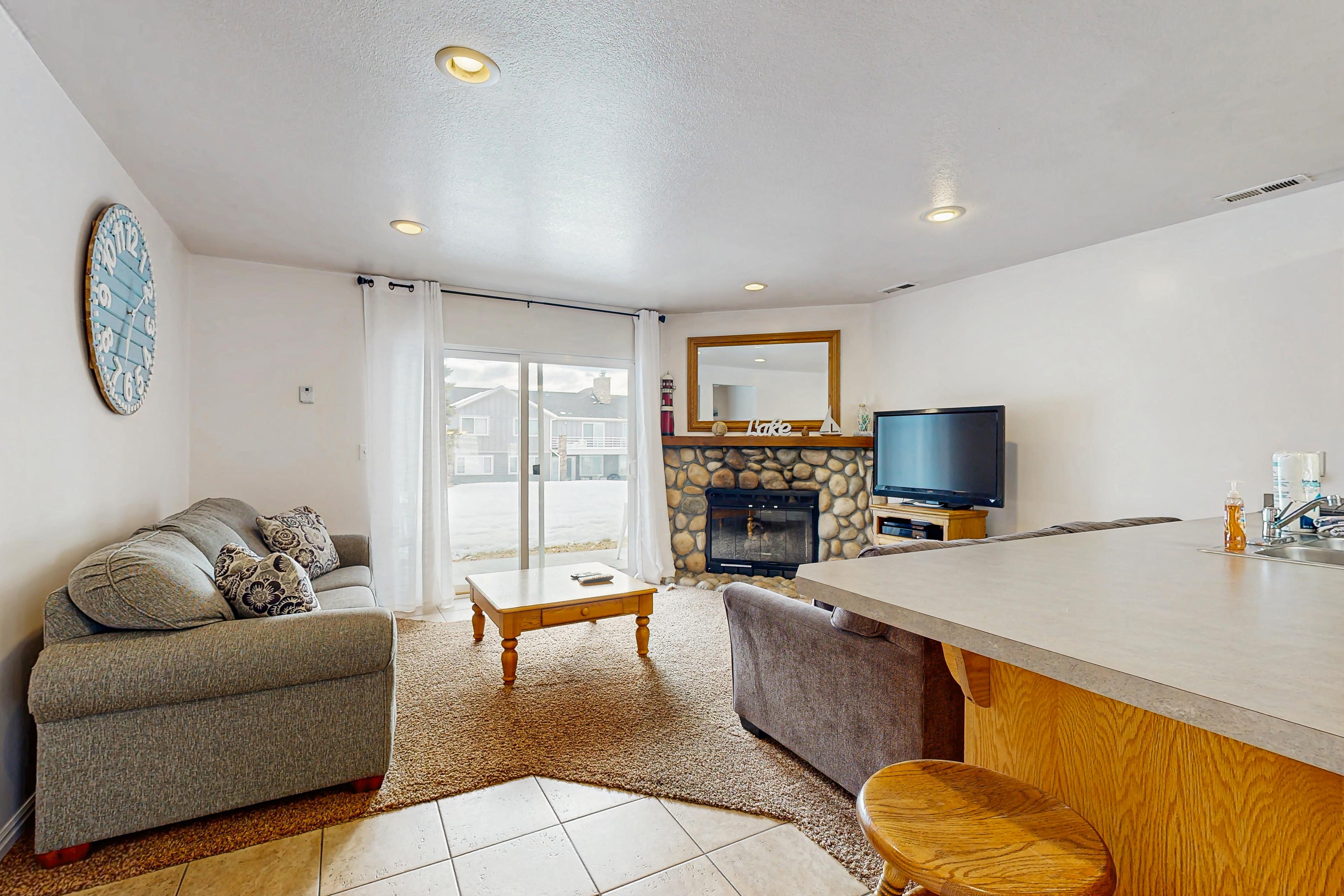 Harbor Village 14-Plex Condo 116 2