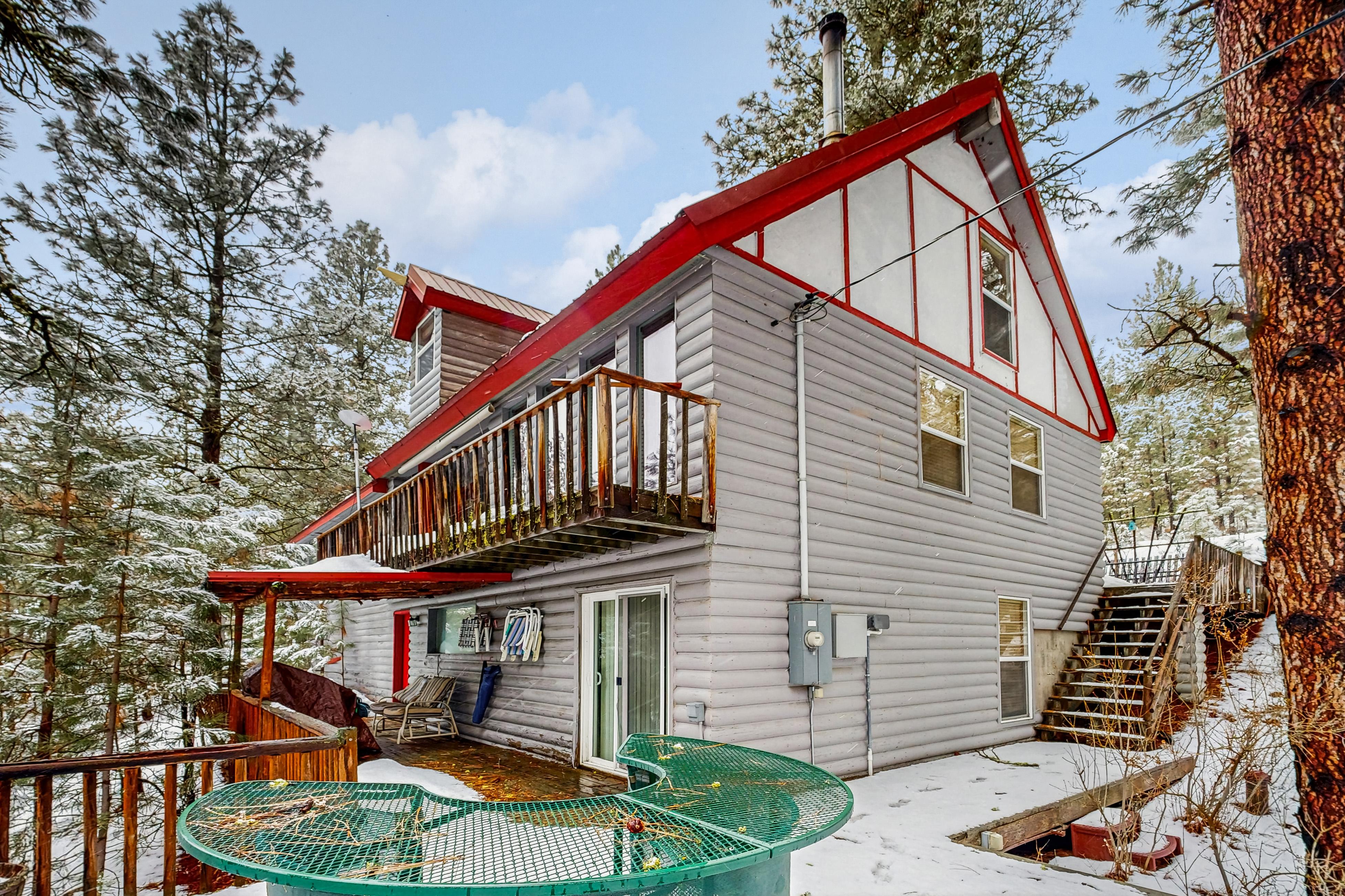 Crown Point Hideaway