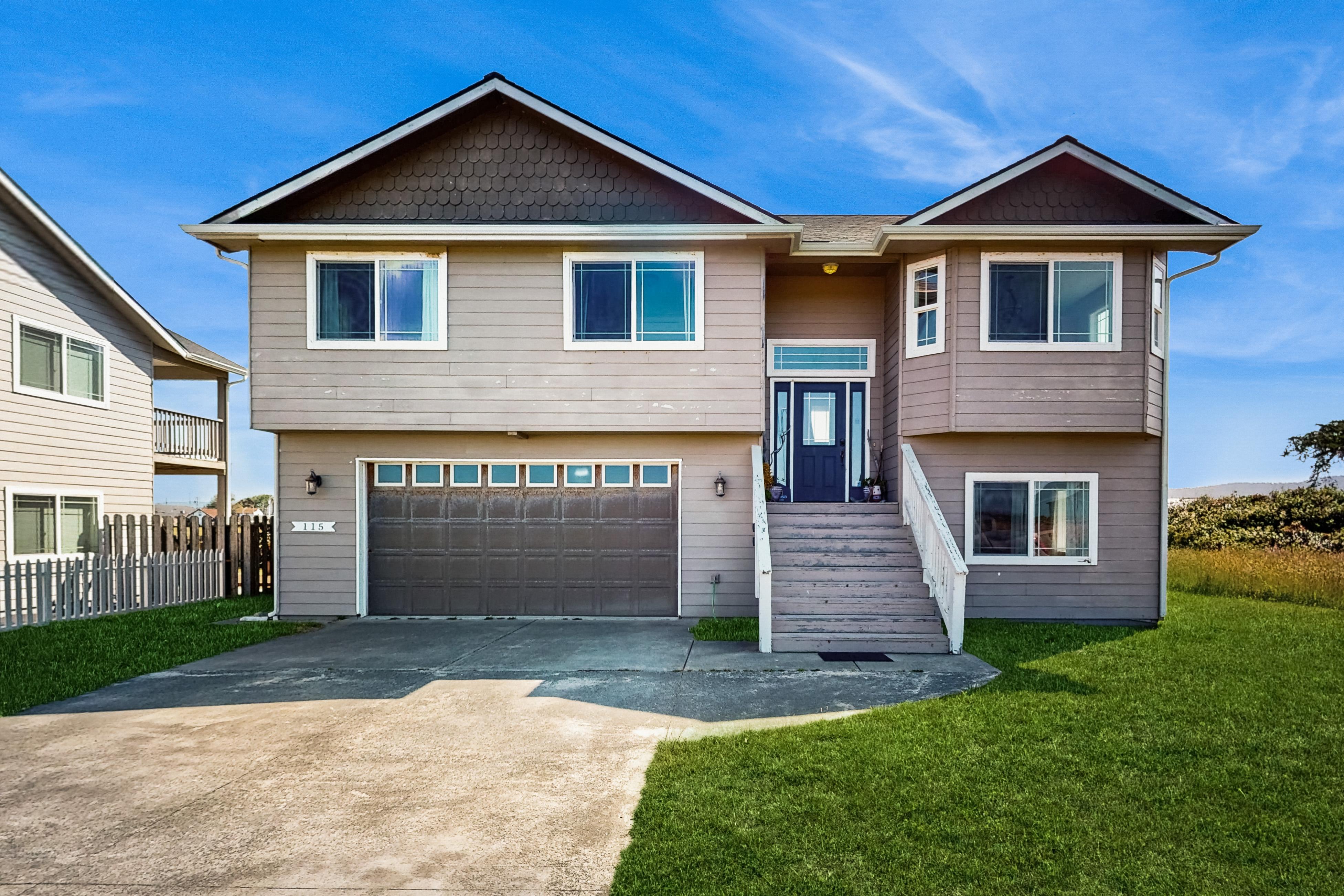 Crescent City Beach House 2