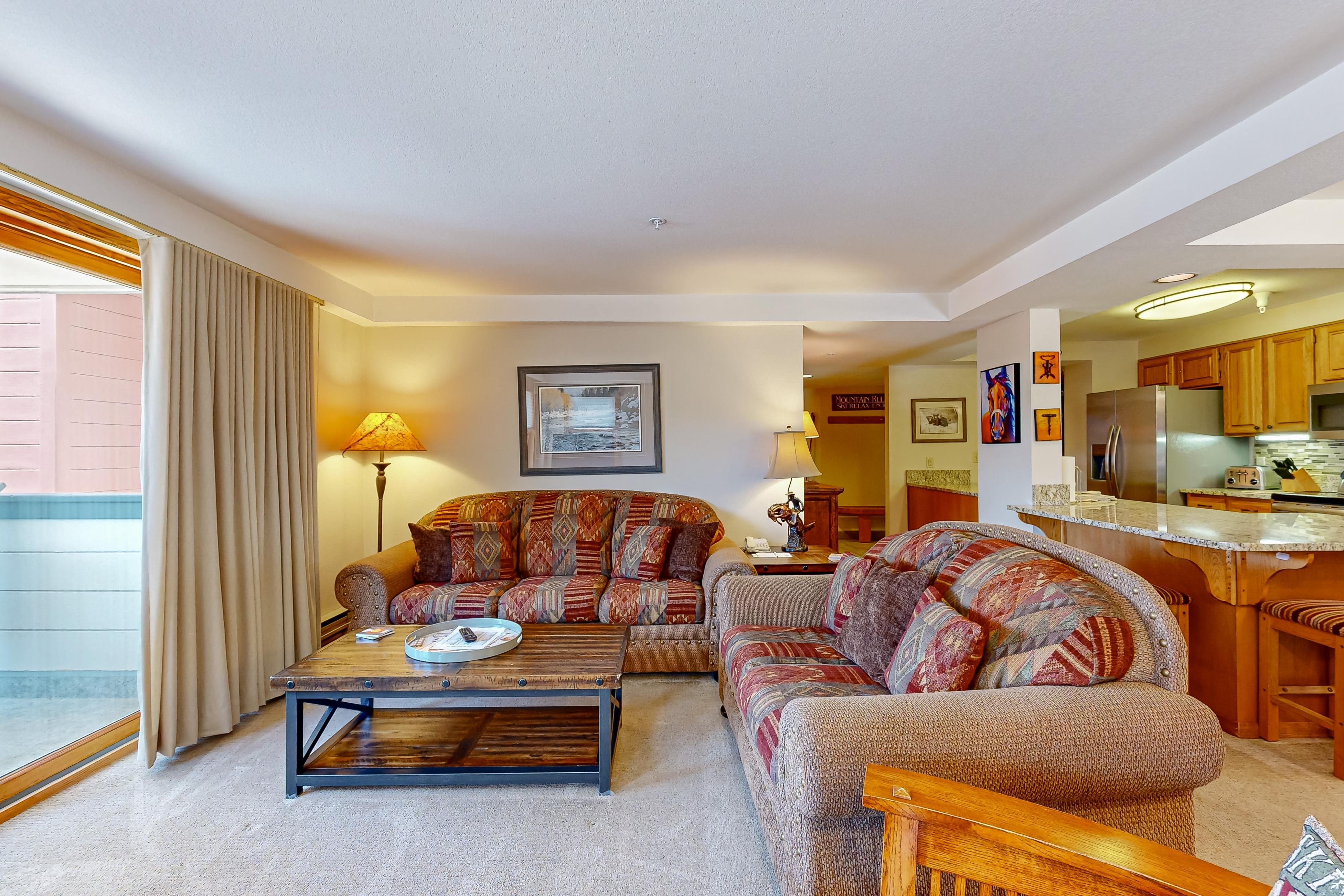 Torian Plum Plaza 205