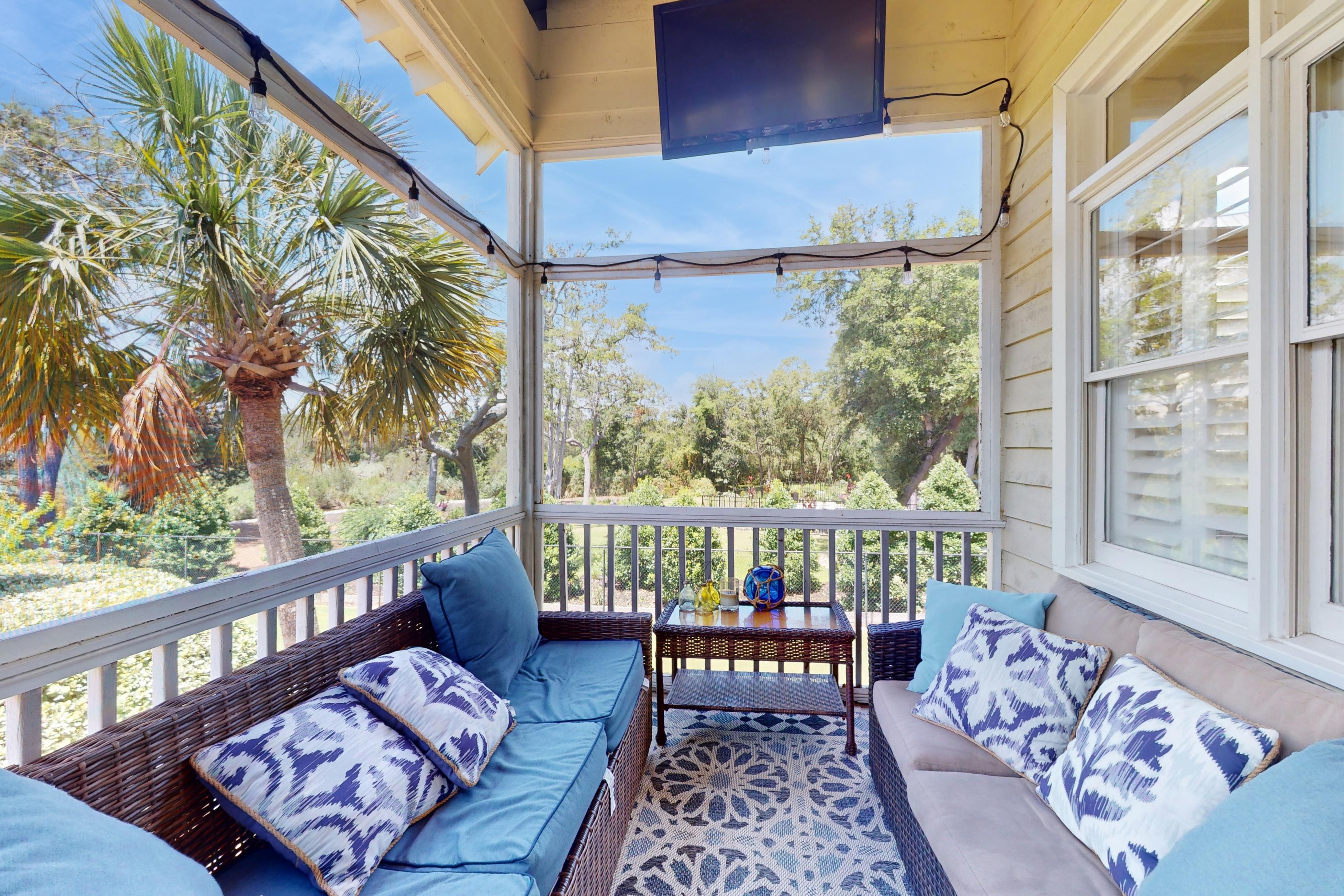 Coastal Escape at Litchfield by the Sea 3