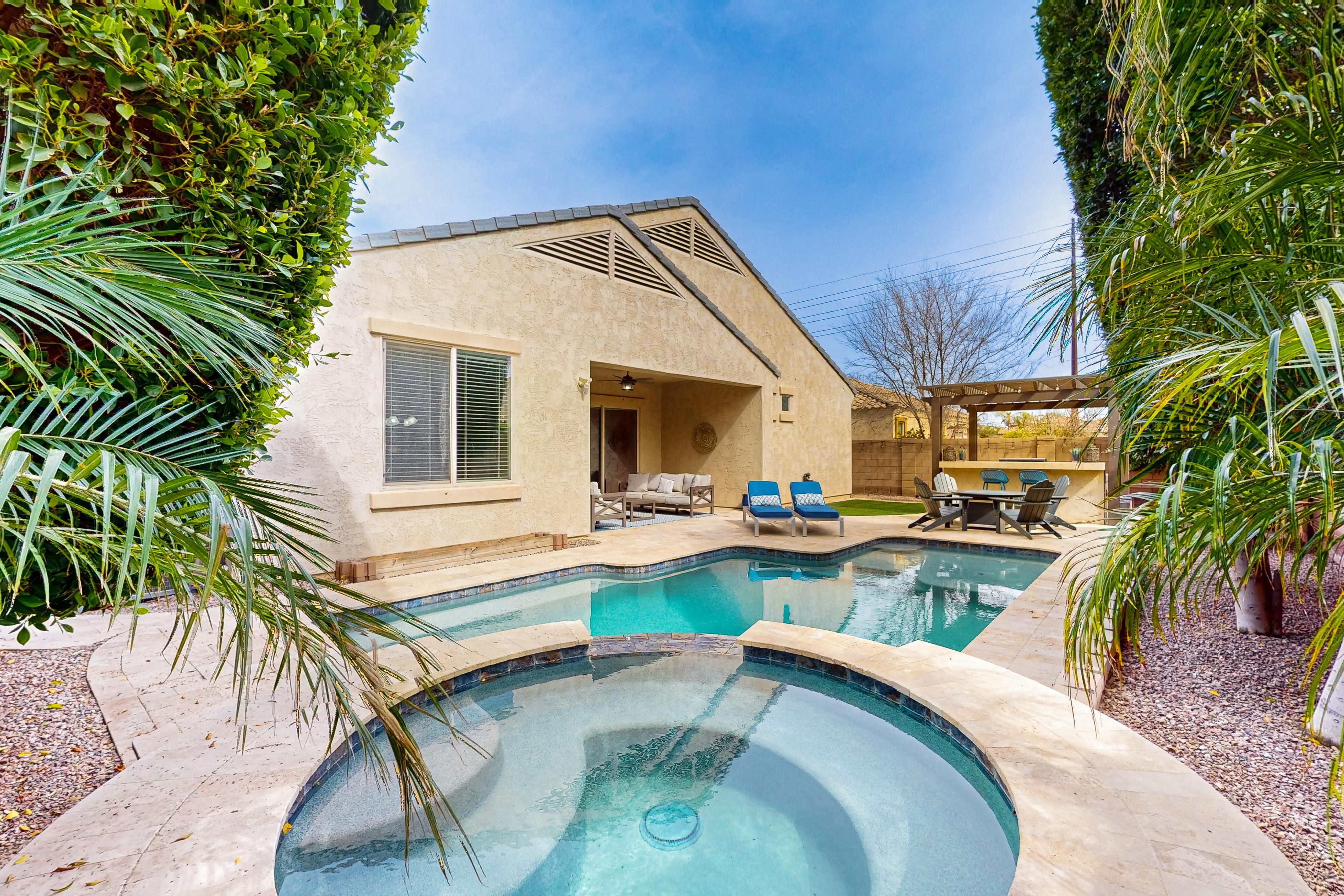 Tropical Poolside Paradise 3