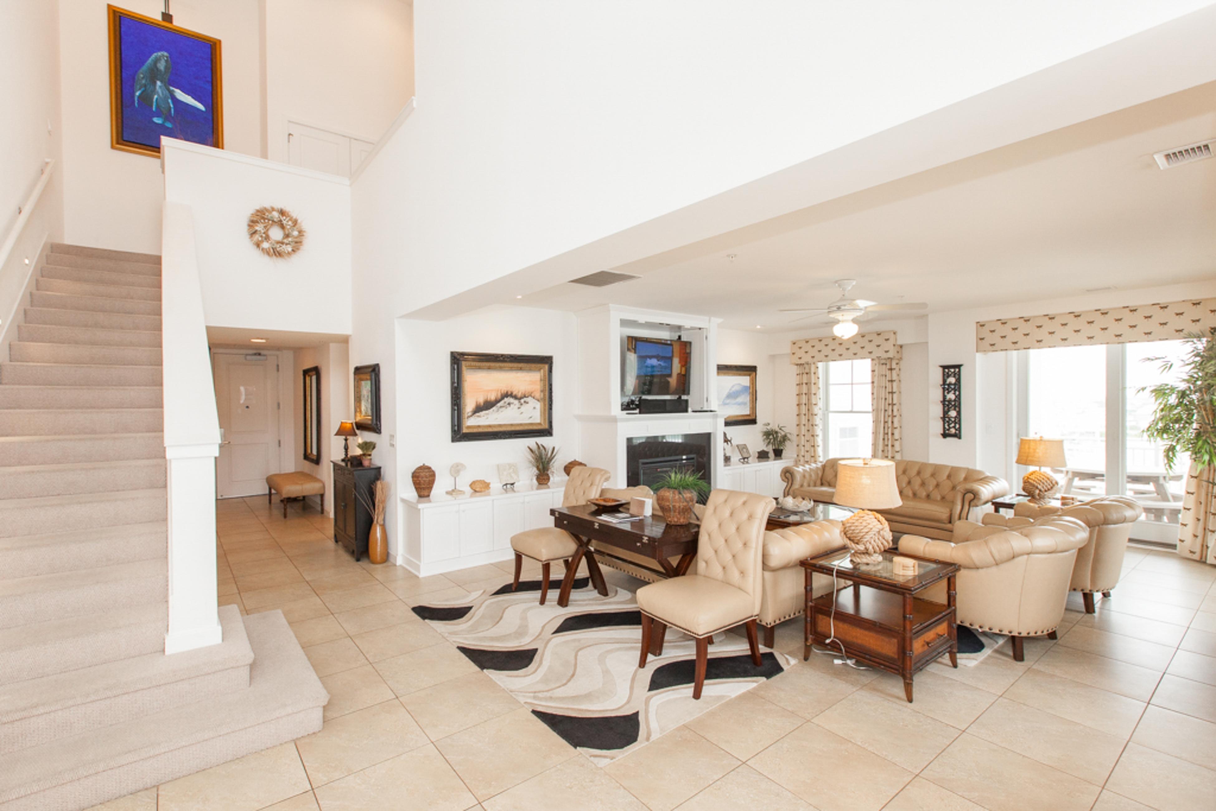 Hawk's Eye - Perfect Hideaways