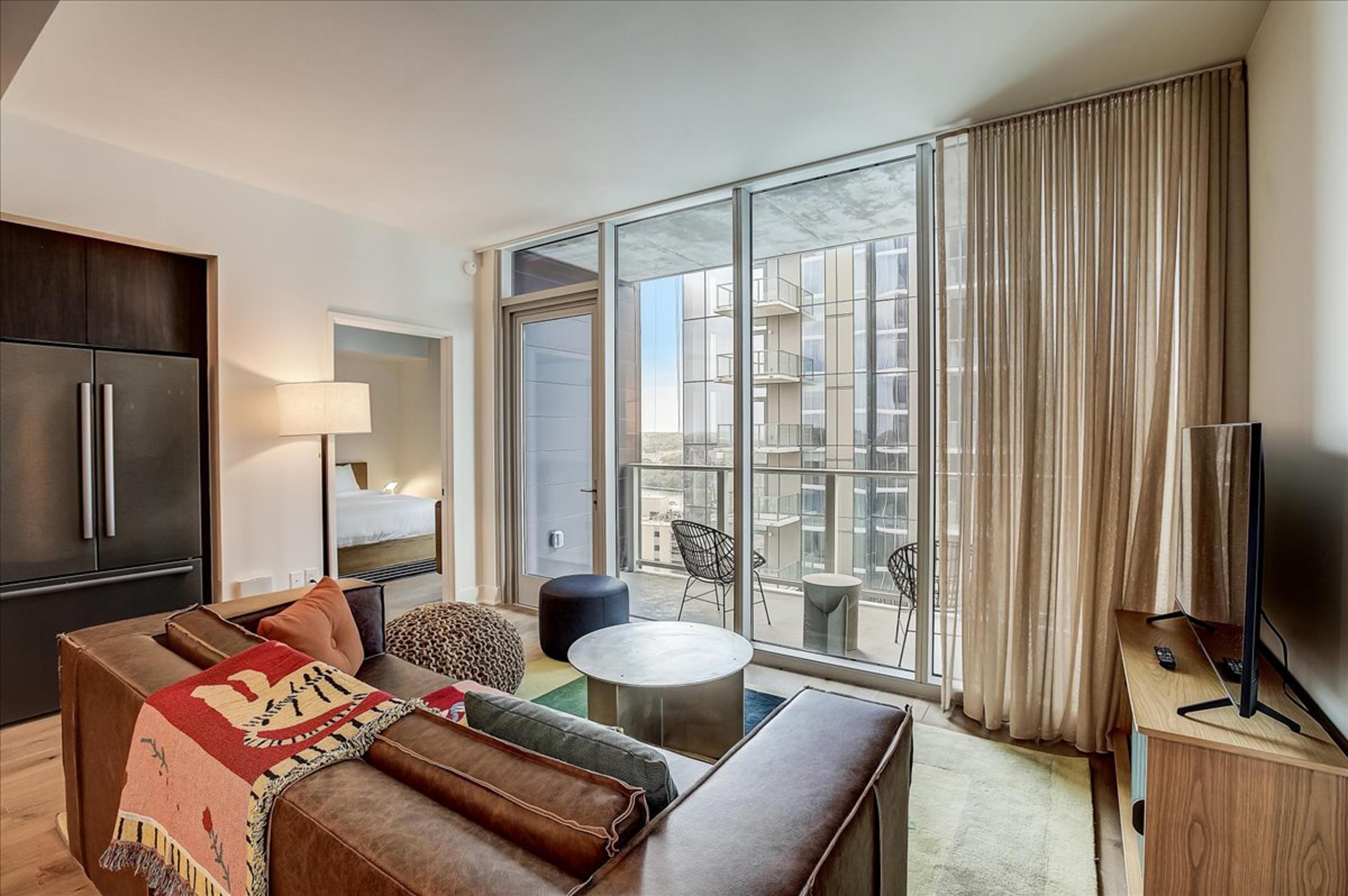 Natiivo Austin Cosmo 2