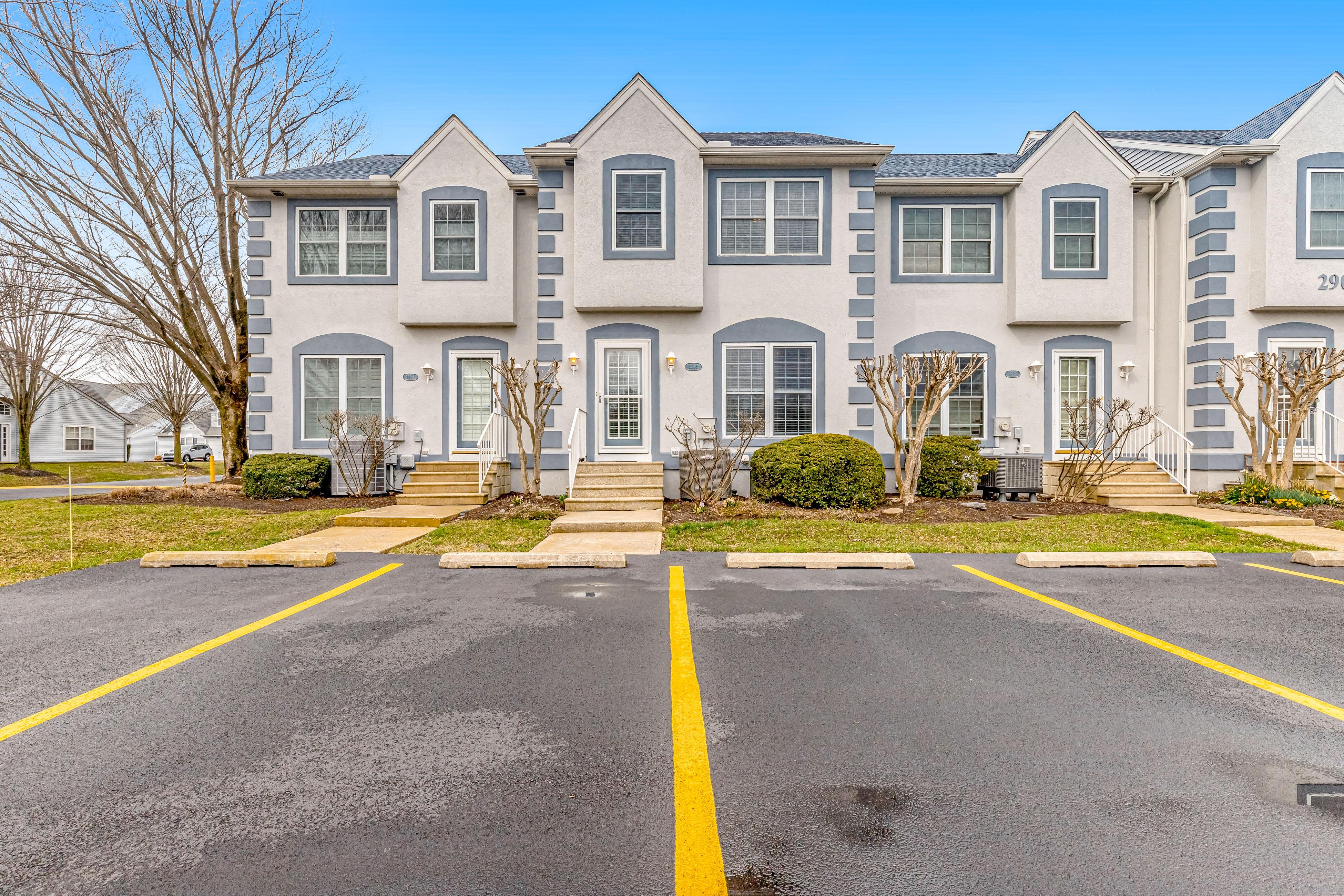 Versailles at Eagles Landing - 290 American Eagle Way, Unit #5