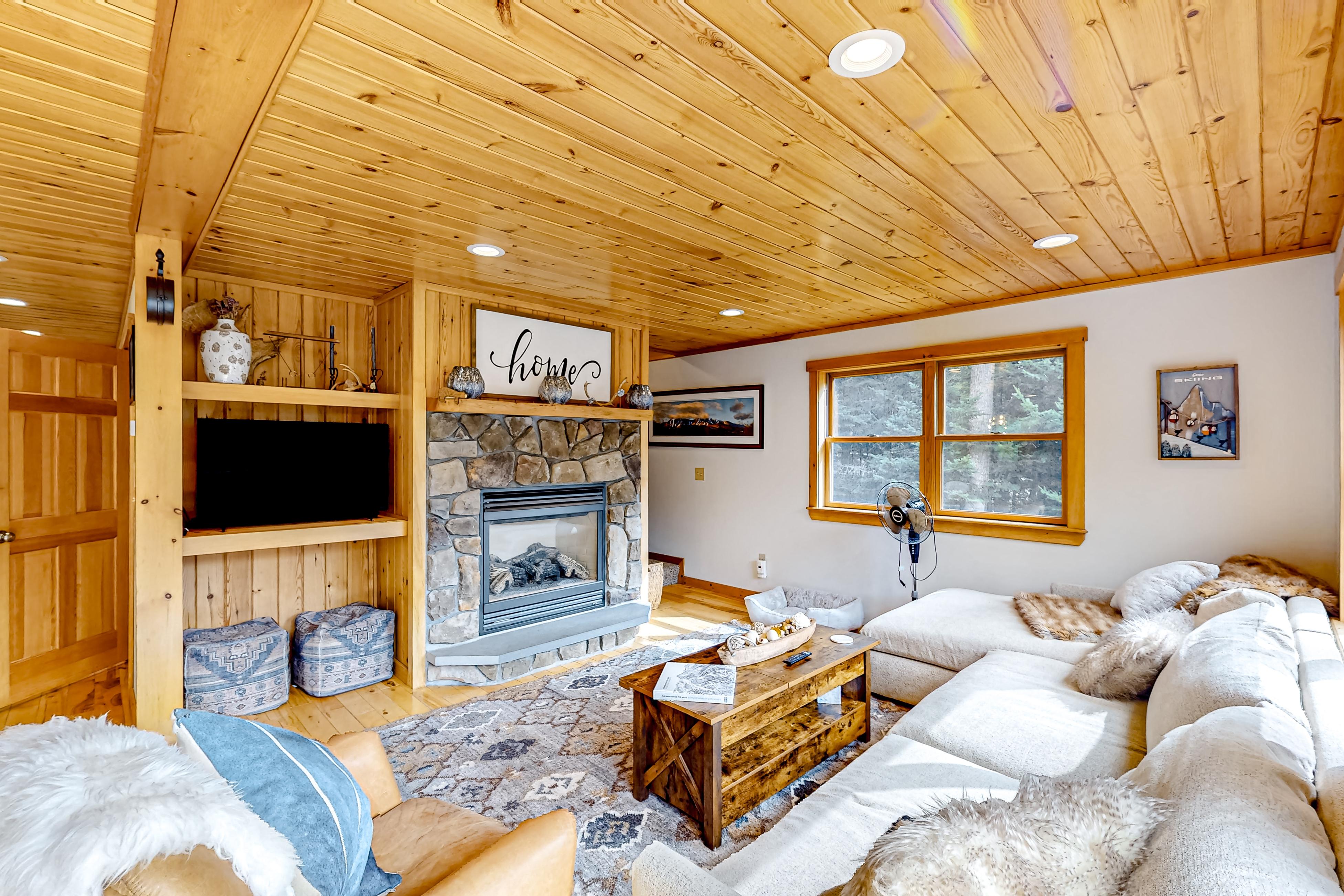 Cozy Bear Mountain Retreat